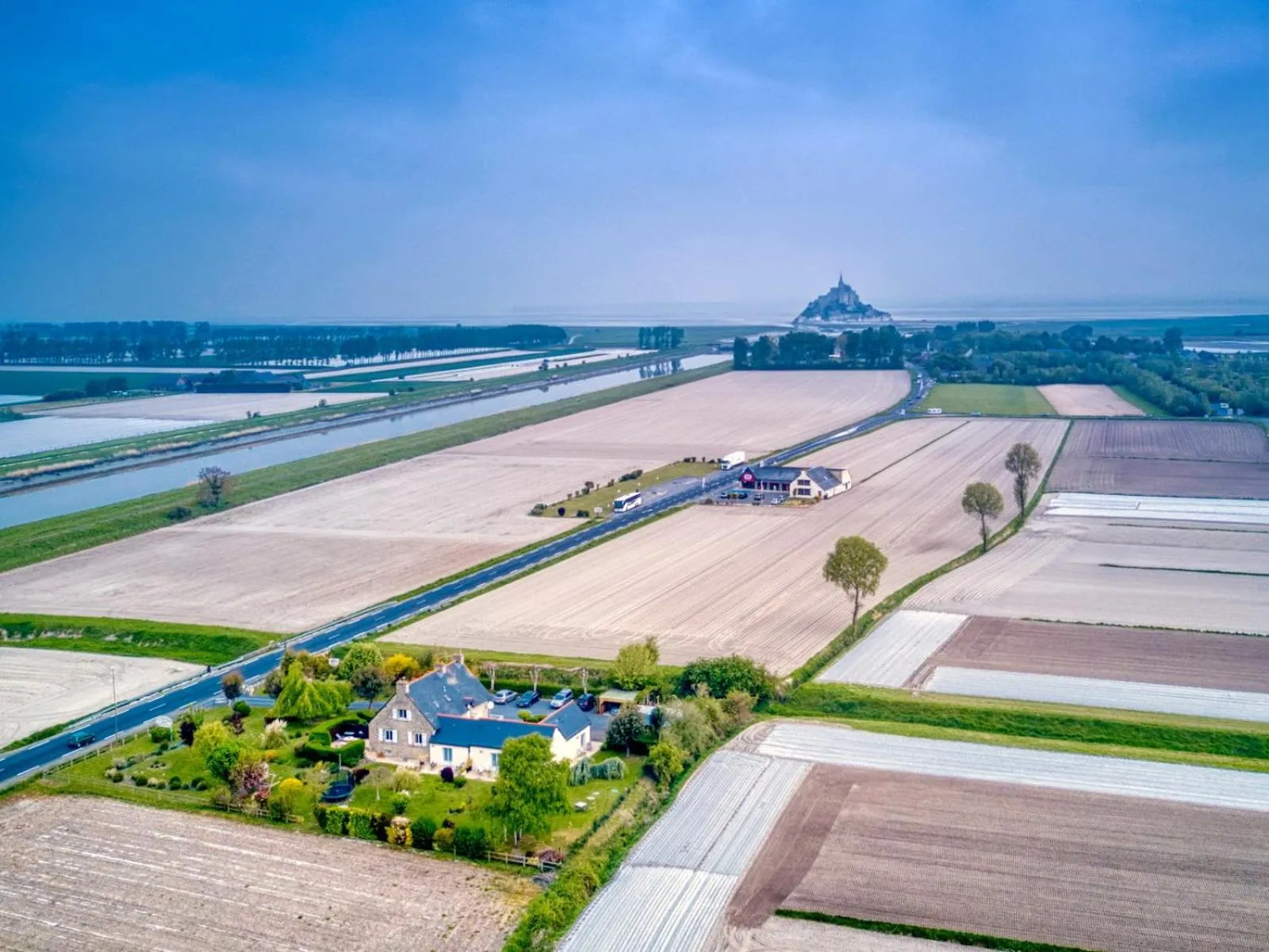 Property building in Les Vieilles Digues