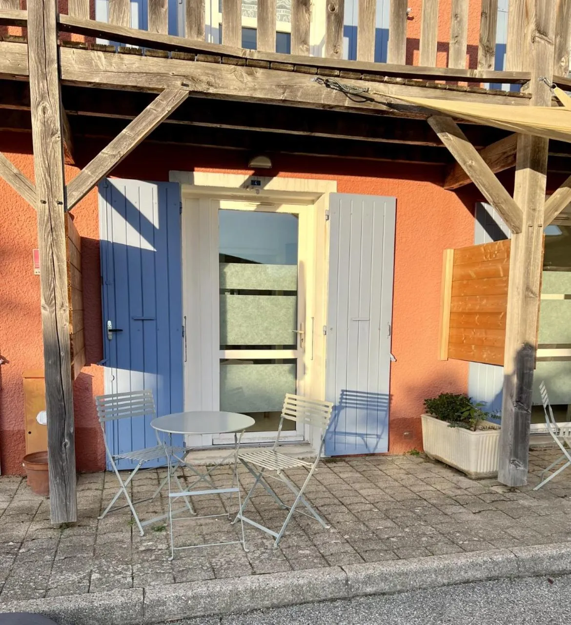Balcony/Terrace in Hôtel Rose des Vents
