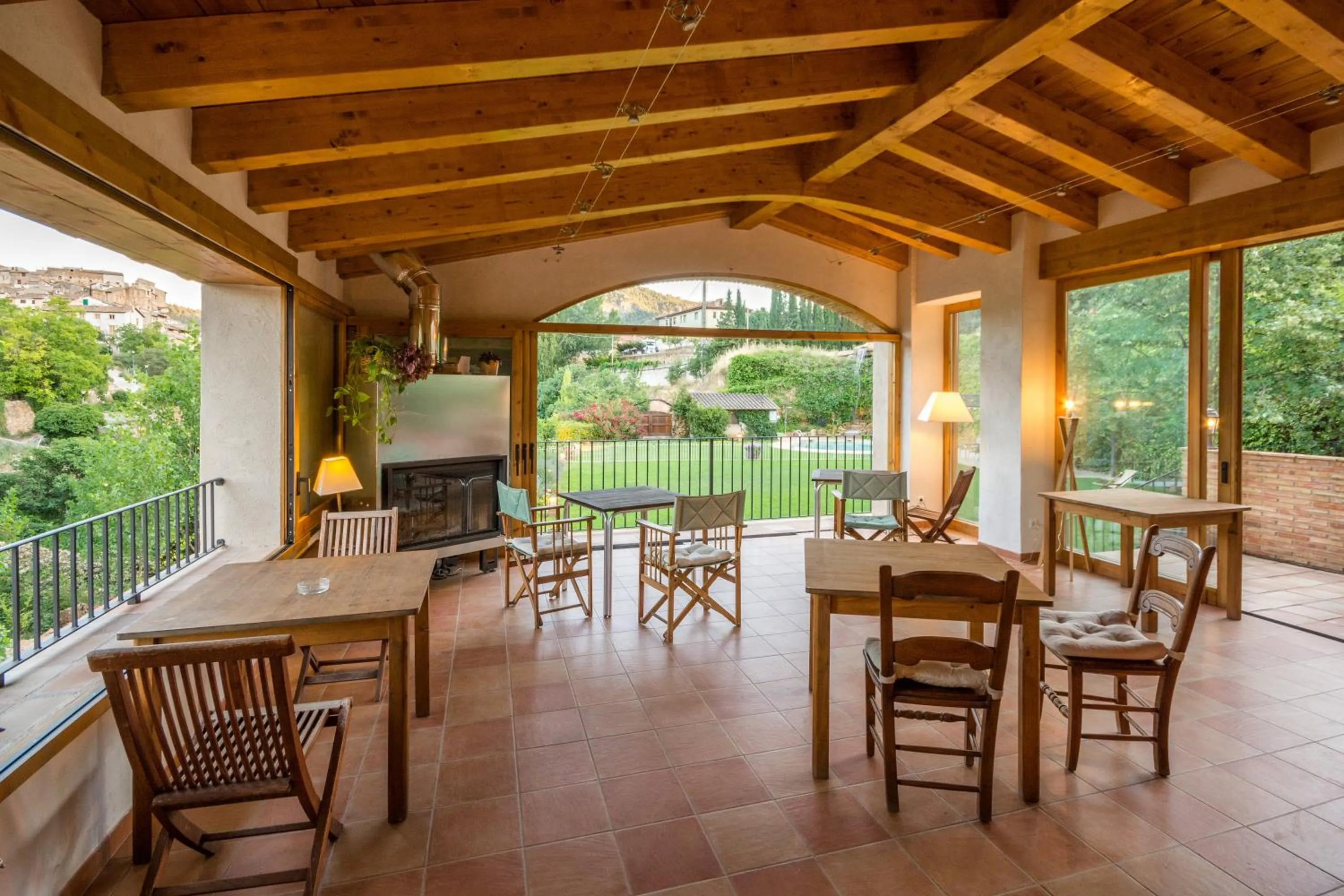 Seating area in Font del Pas