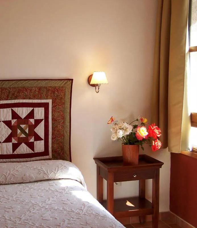 Decorative detail, Bed in Font del Pas