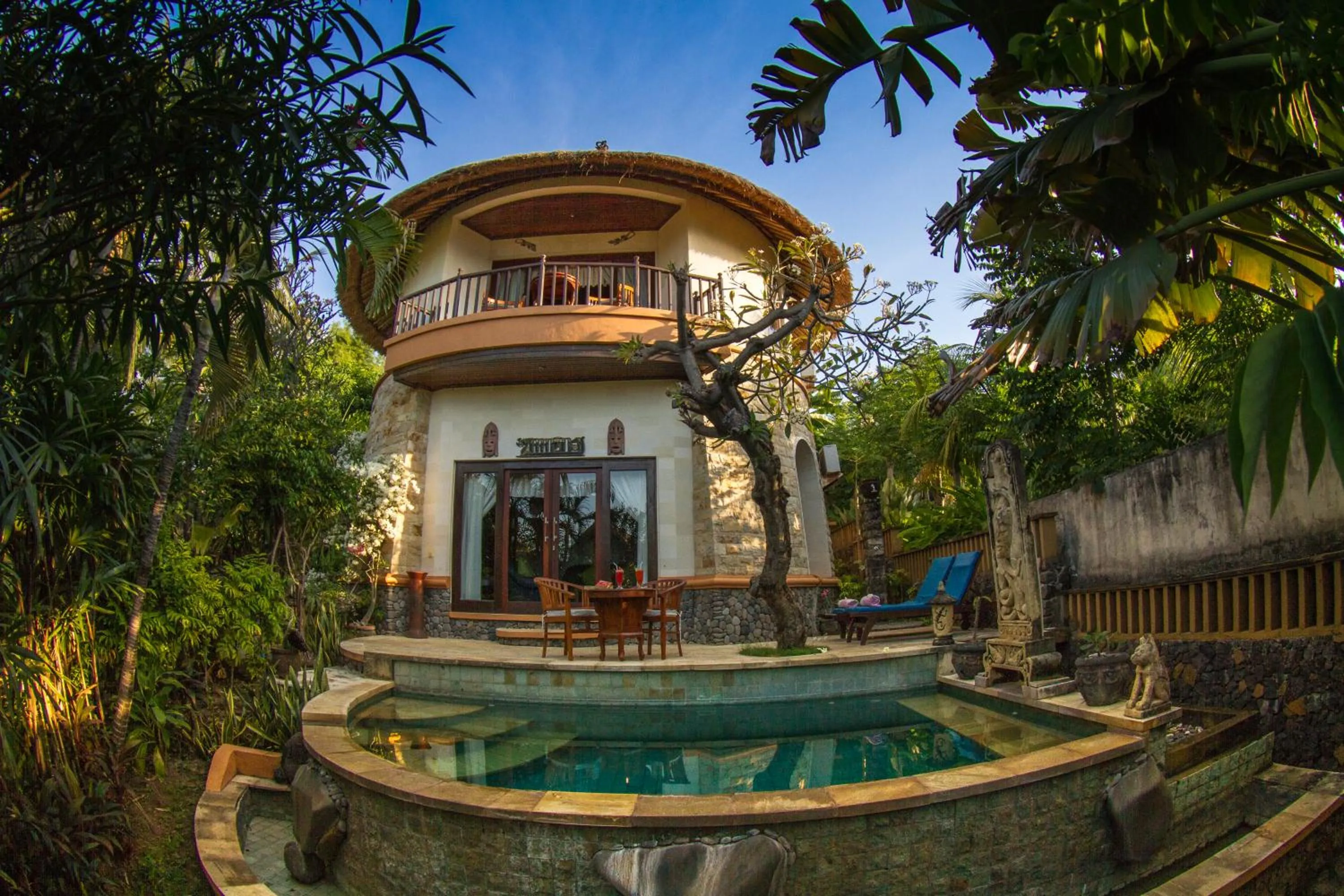 Photo of the whole room in Onlyou Villas