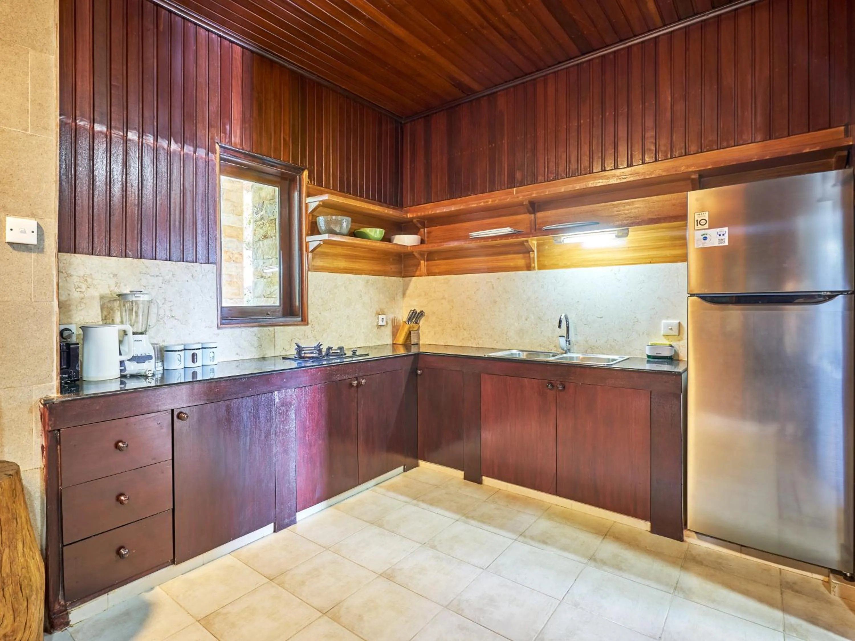 Kitchen or kitchenette in Onlyou Villas