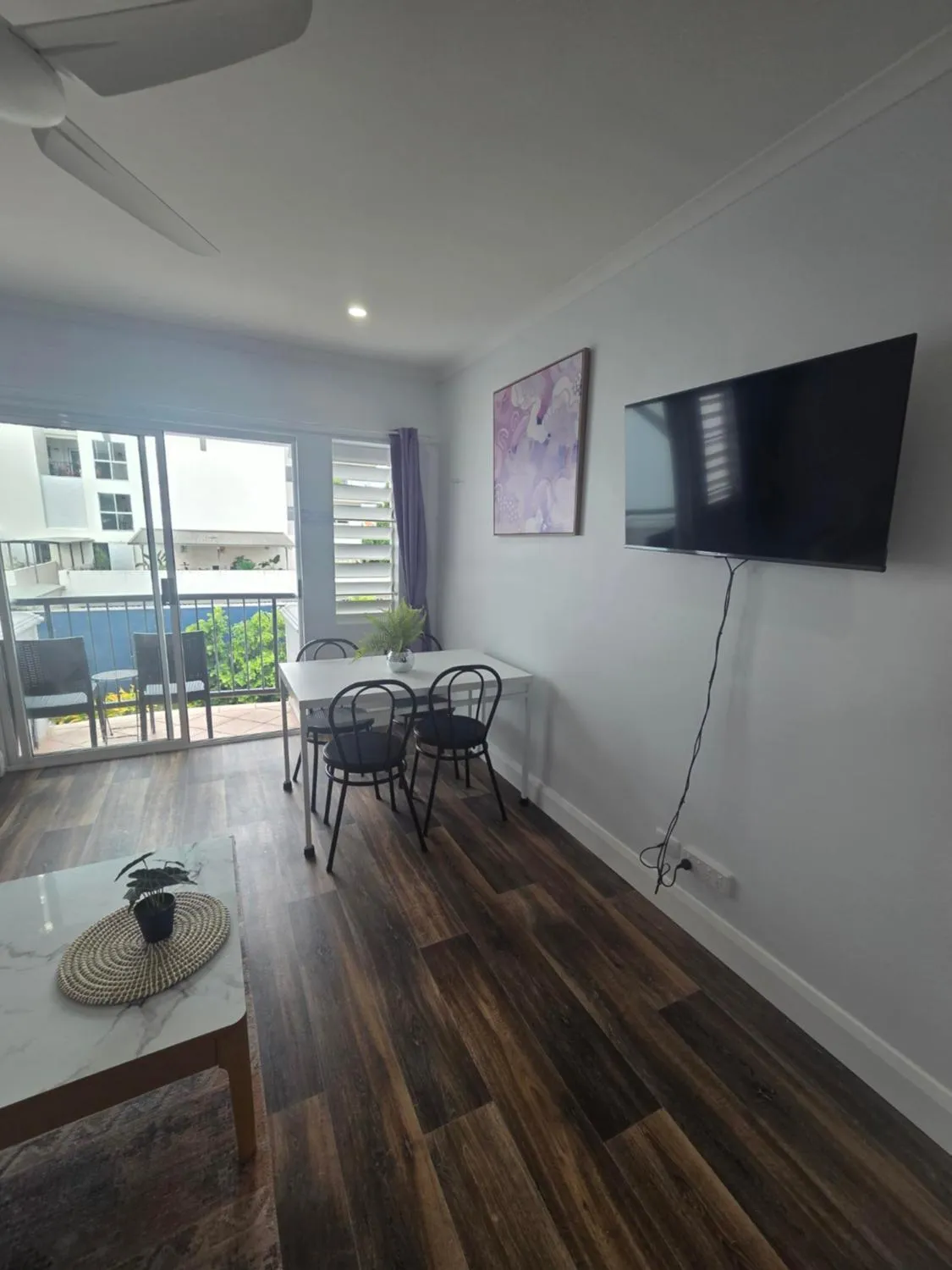 Villa Vaucluse Apartments