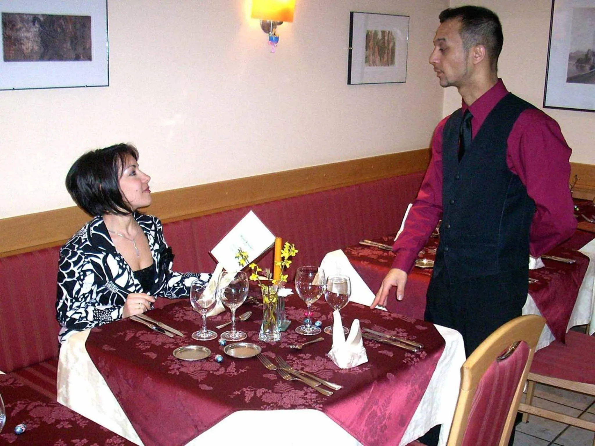Restaurant/places to eat in Hotel Bologna