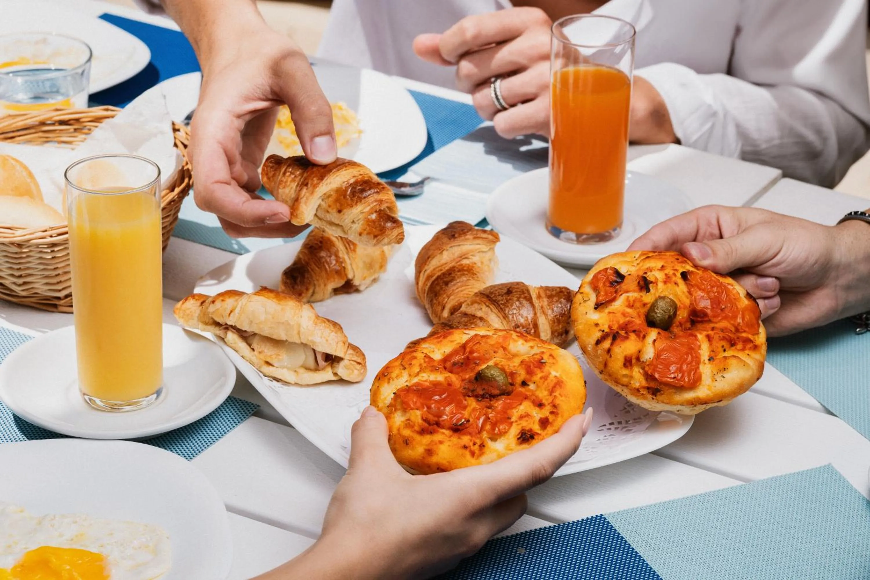 Breakfast in Dei del Mare Extra Luxury