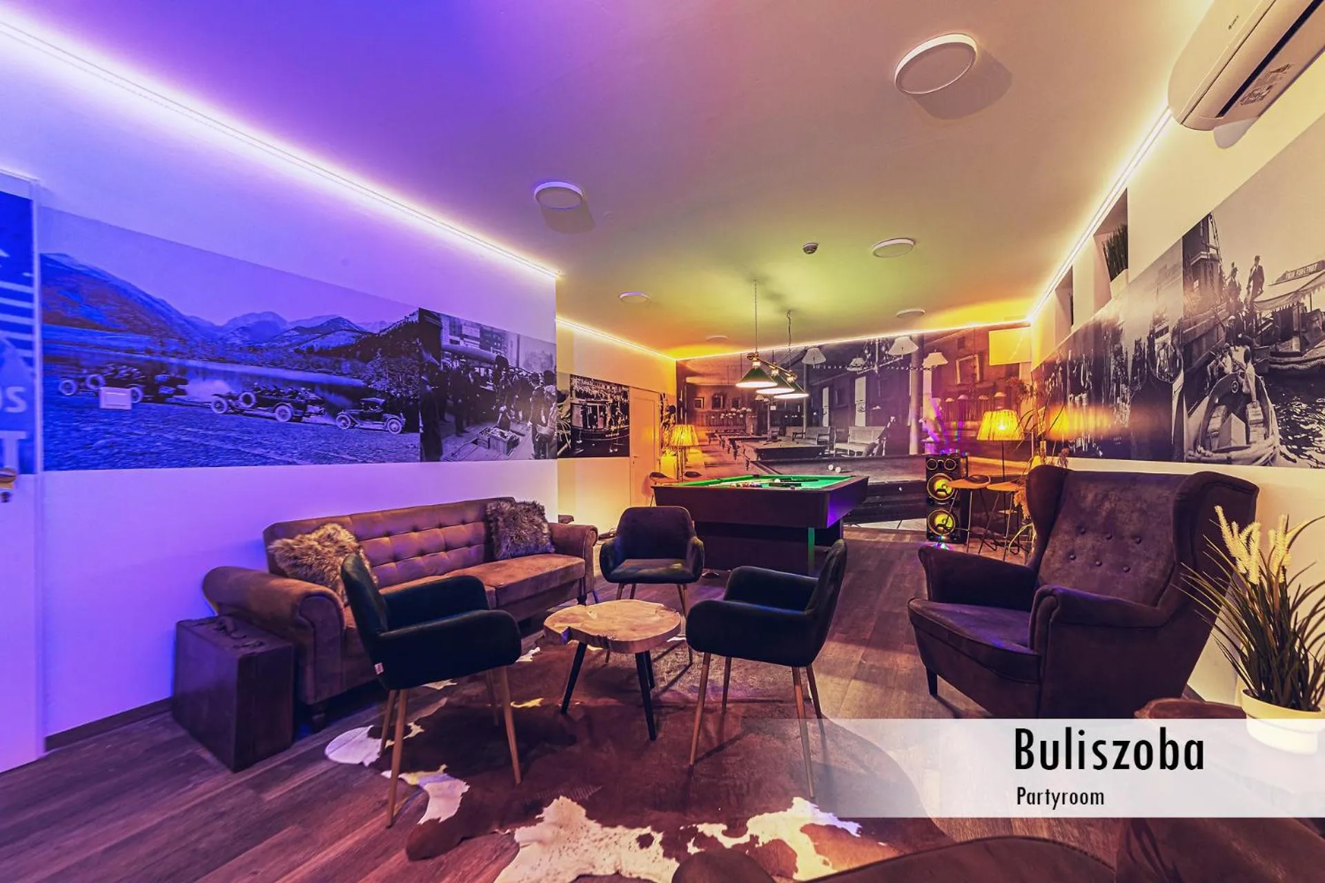 Game Room in Mártoni Resort & Restaurant