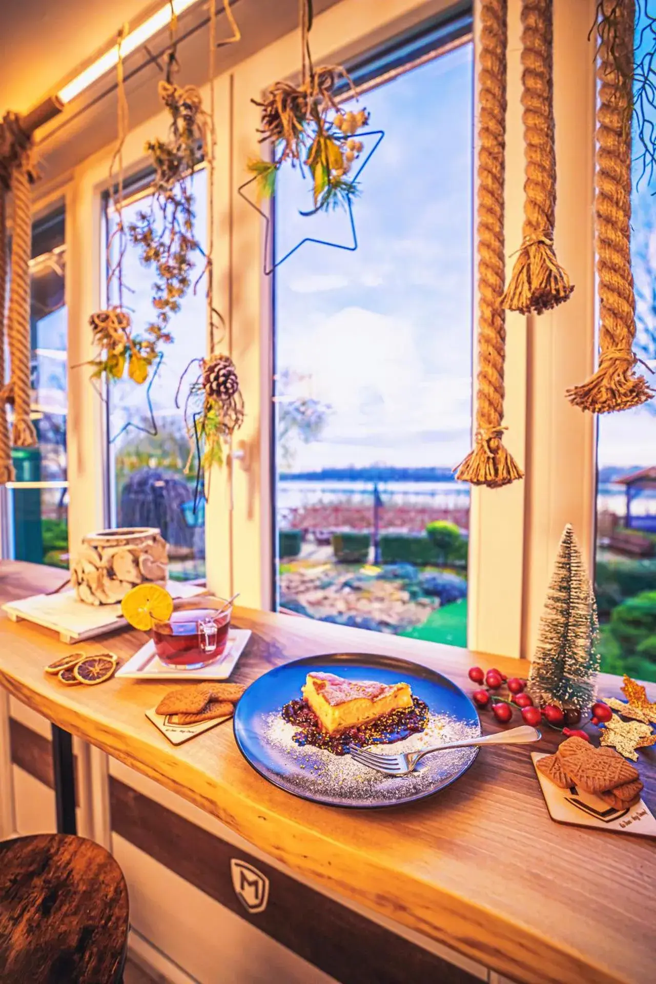 Restaurant/places to eat in Mártoni Resort & Restaurant Restaurant/places to eat in Mártoni Resort & Restaurant