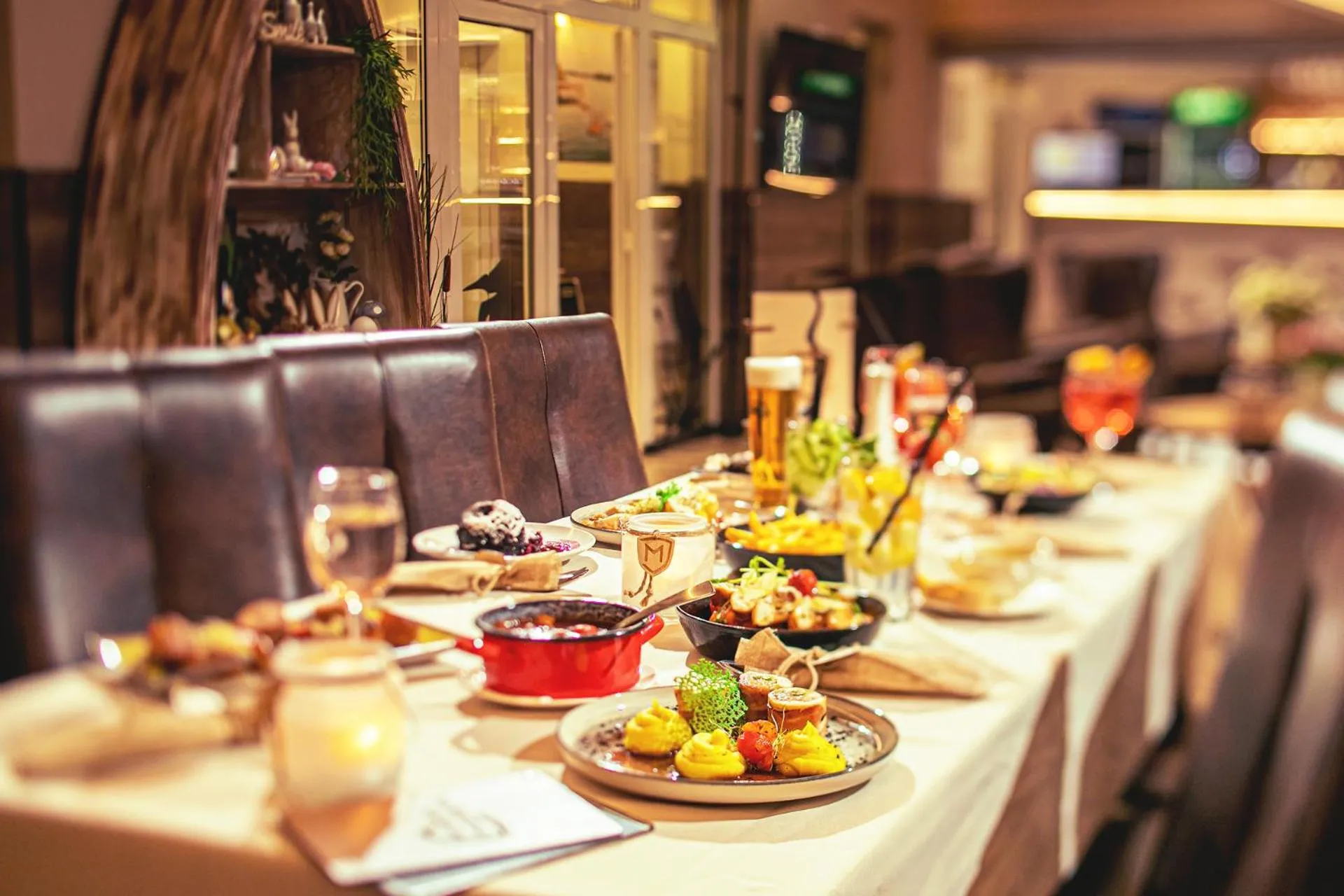 Restaurant/places to eat in Mártoni Resort & Restaurant