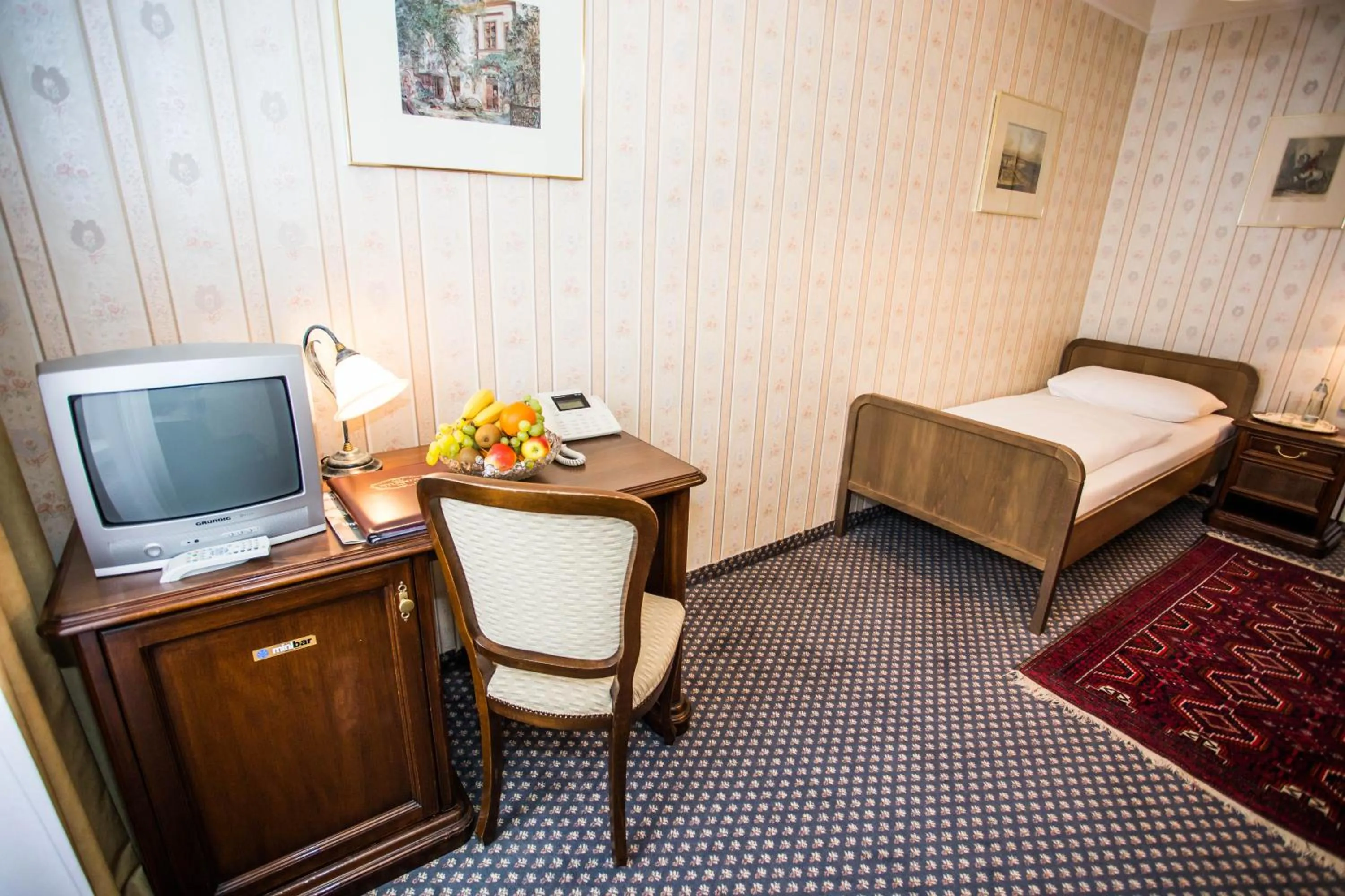 Photo of the whole room, Bed in Hotel Atlanta