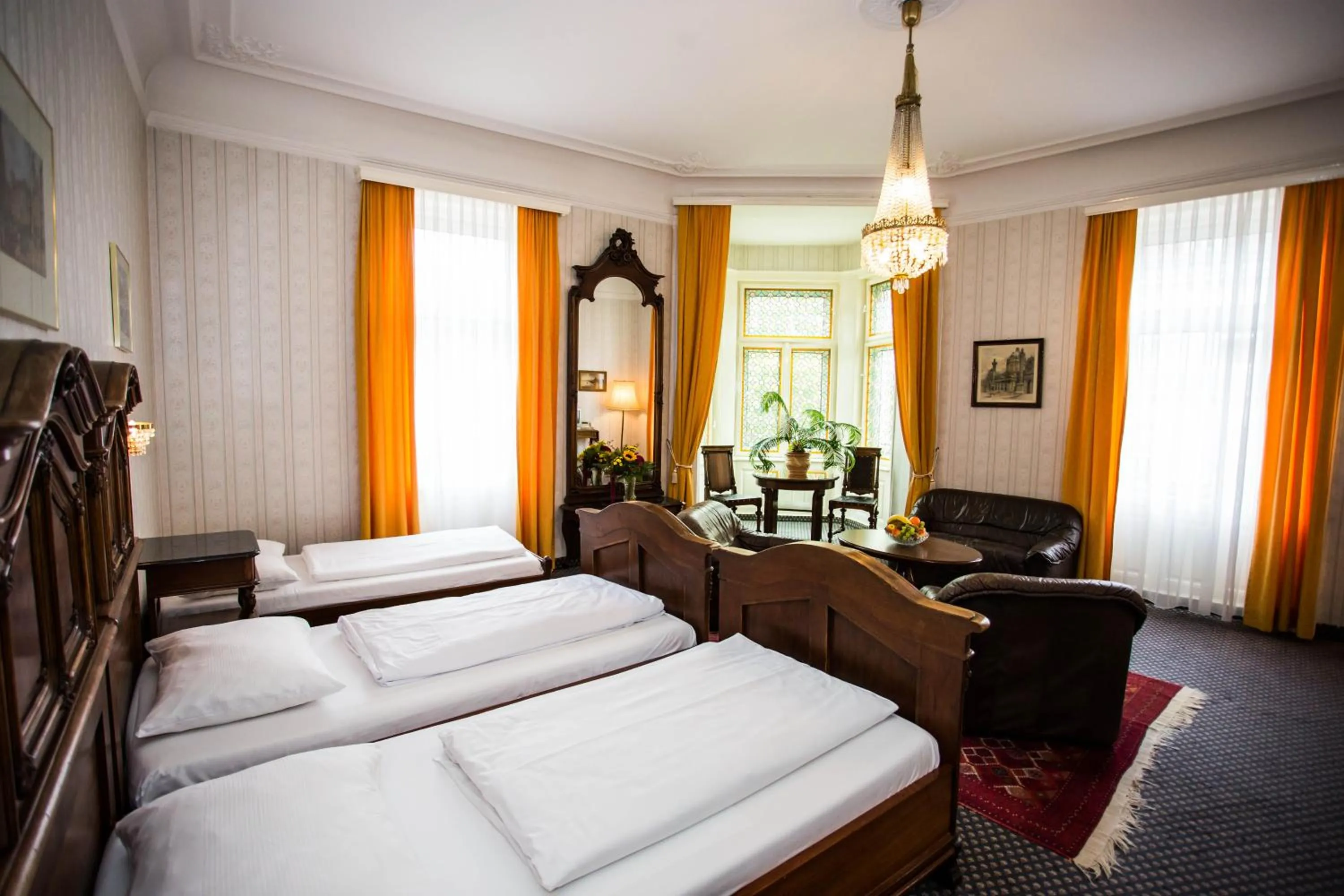 Photo of the whole room, Bed in Hotel Atlanta