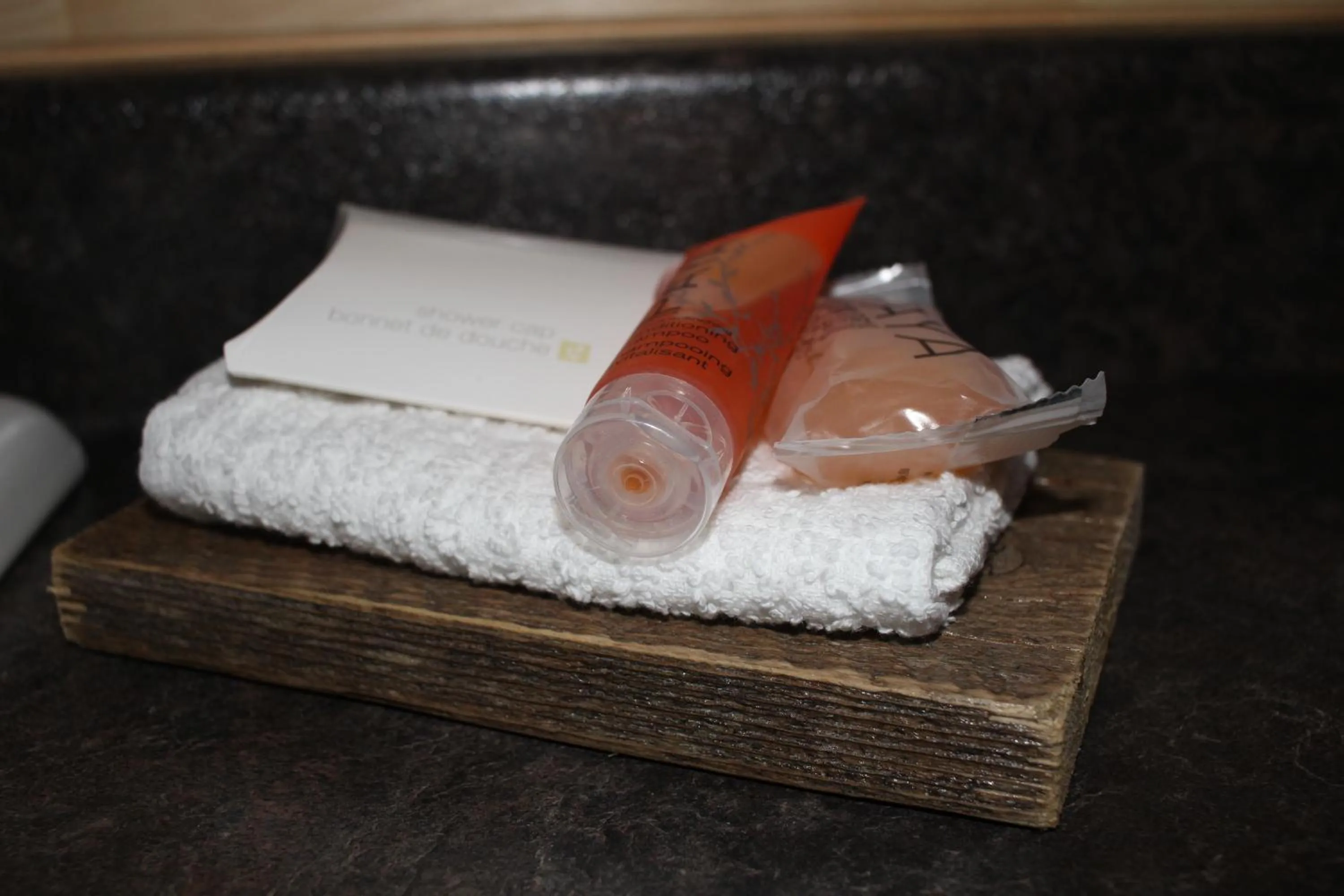 Raleigh Rooms & Taylor's Crafts