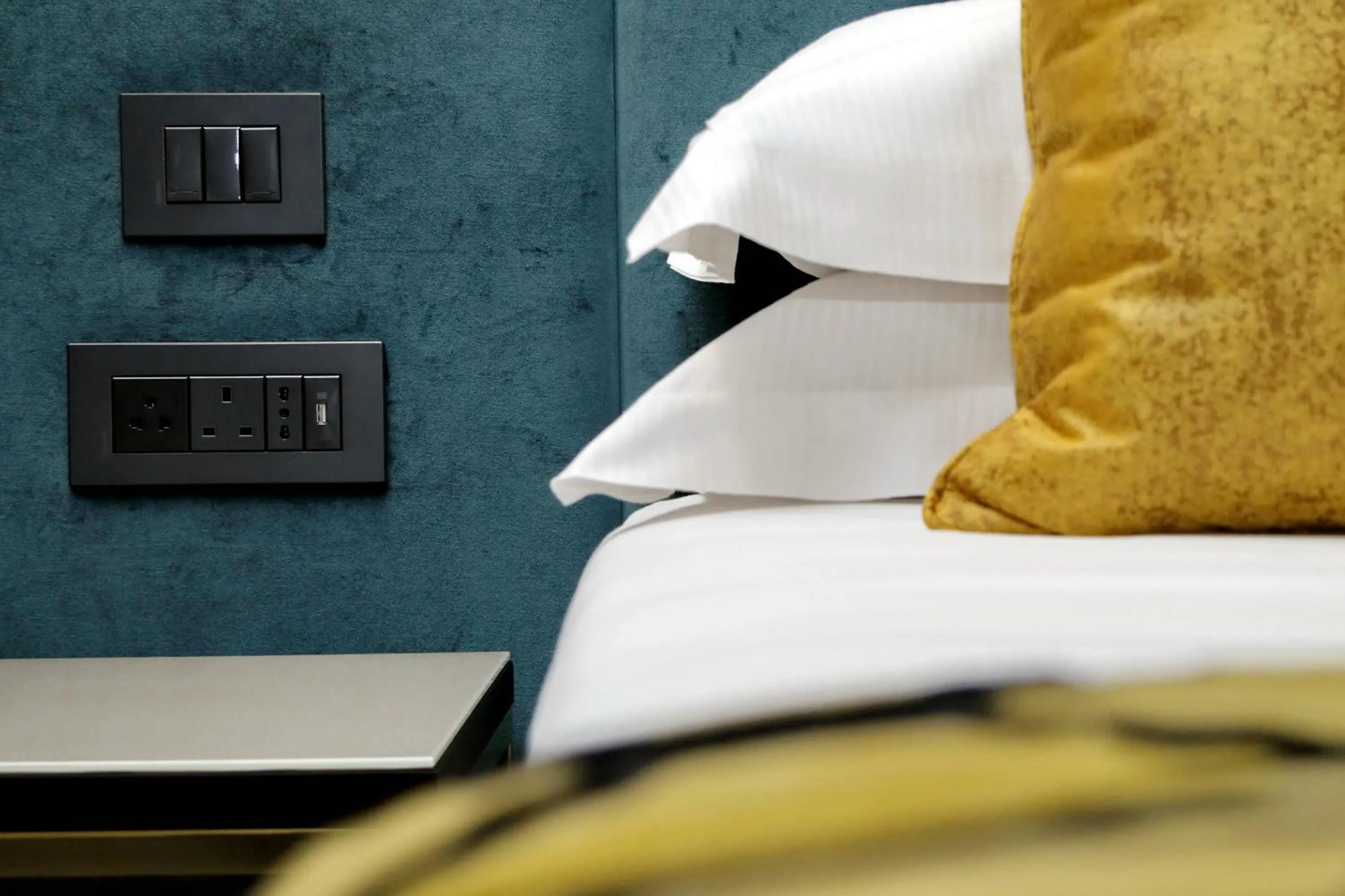 Bed in BQ House Colosseo Luxury Rooms