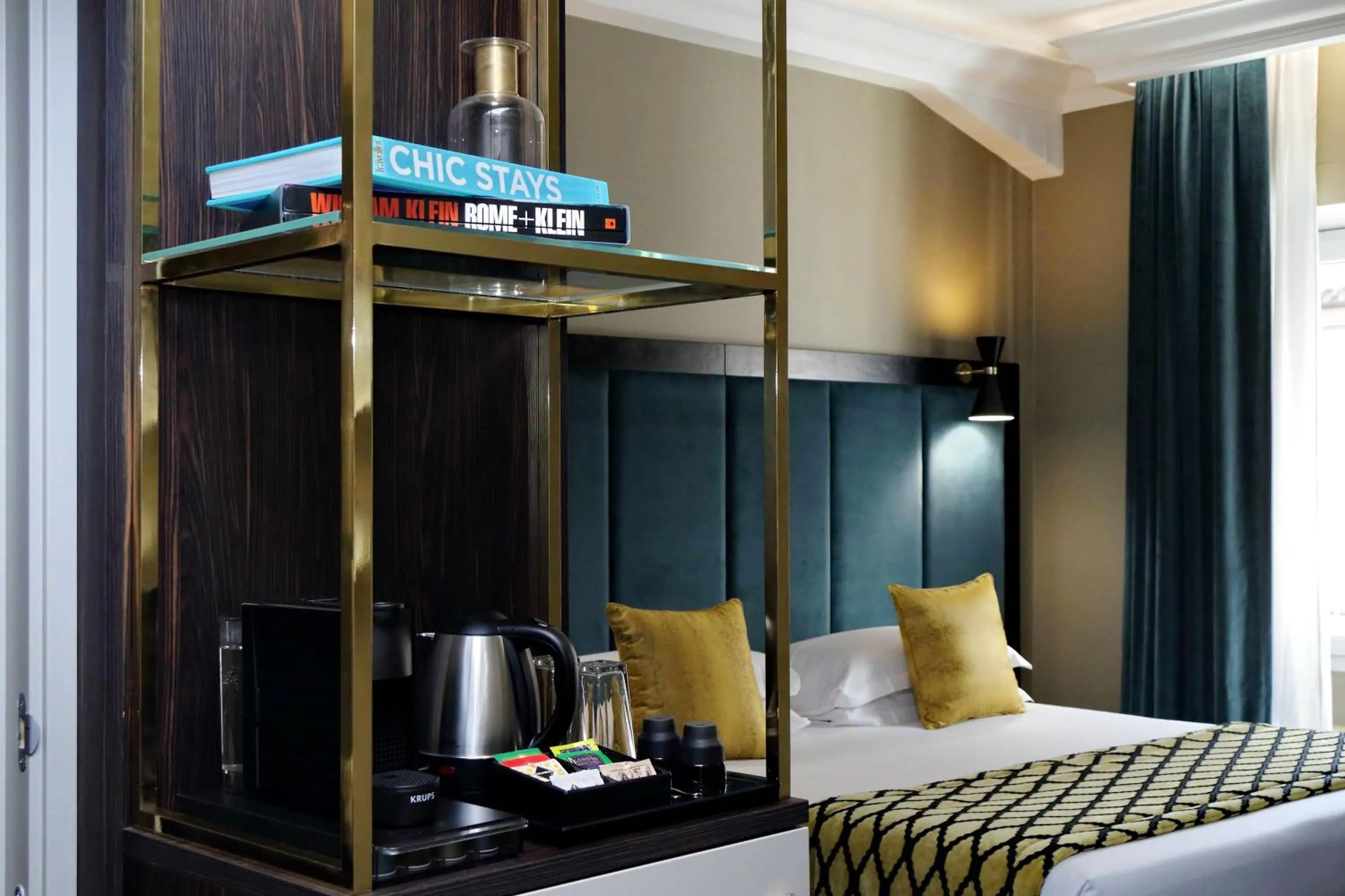 Coffee/tea facilities, Bed in BQ House Colosseo Luxury Rooms