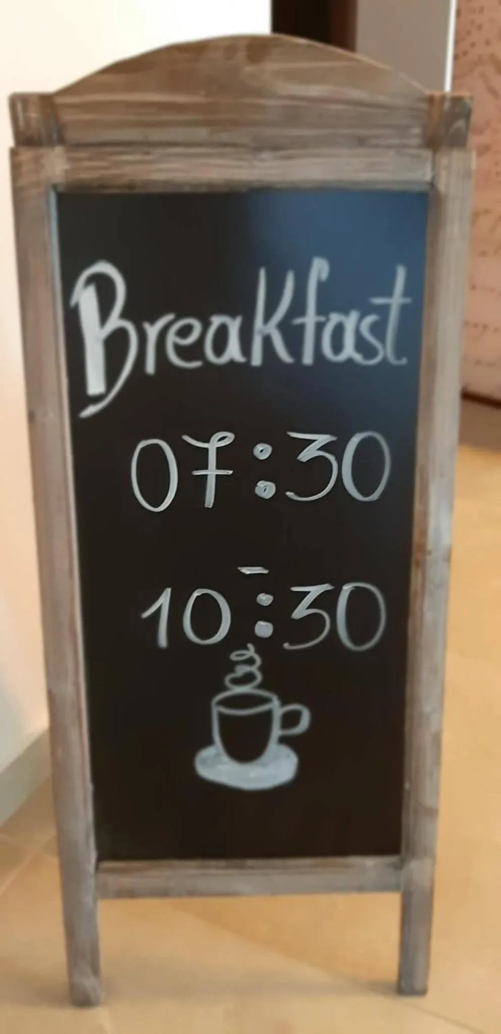 Breakfast in Hotel Rodon