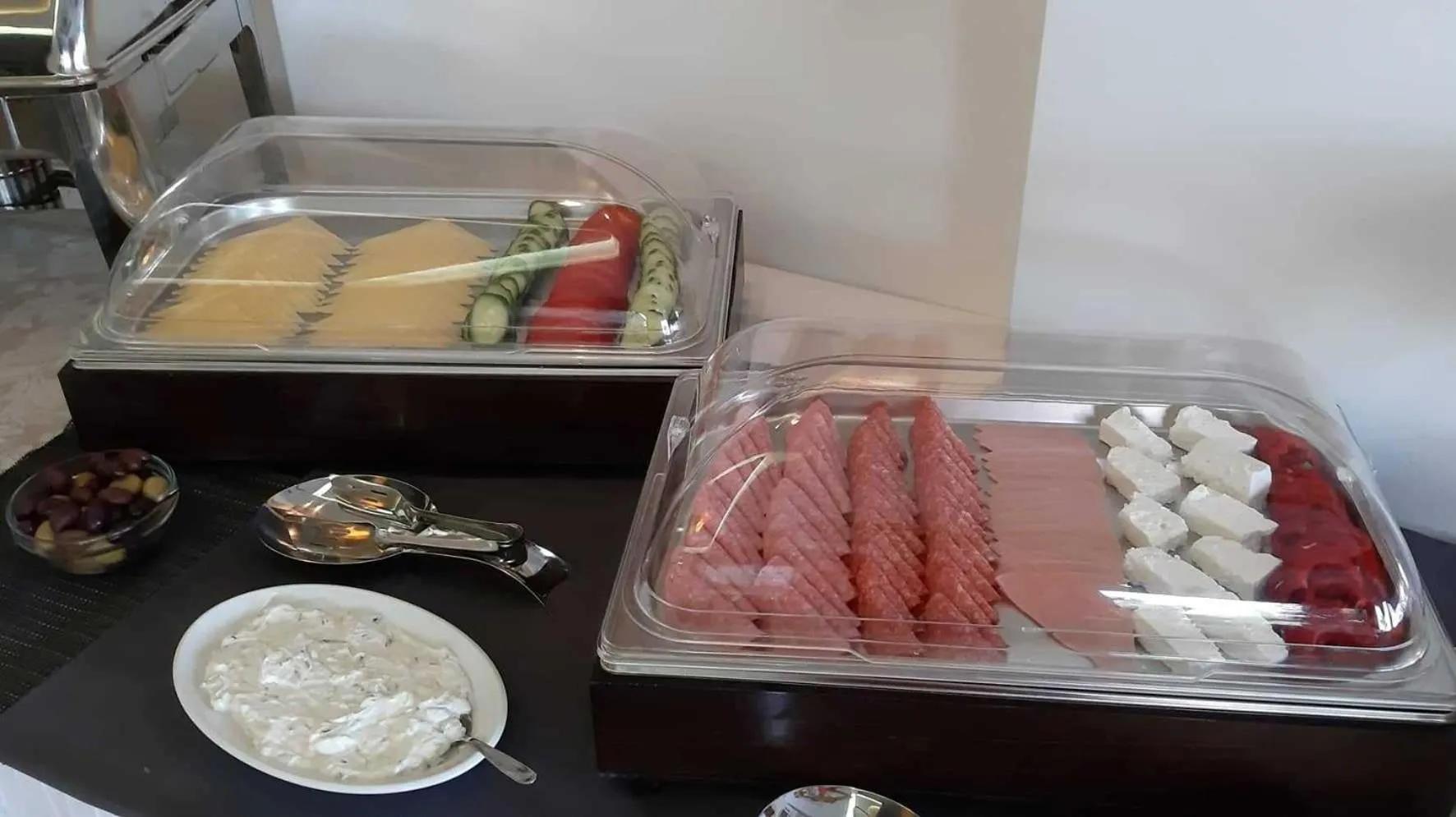 Breakfast in Hotel Rodon
