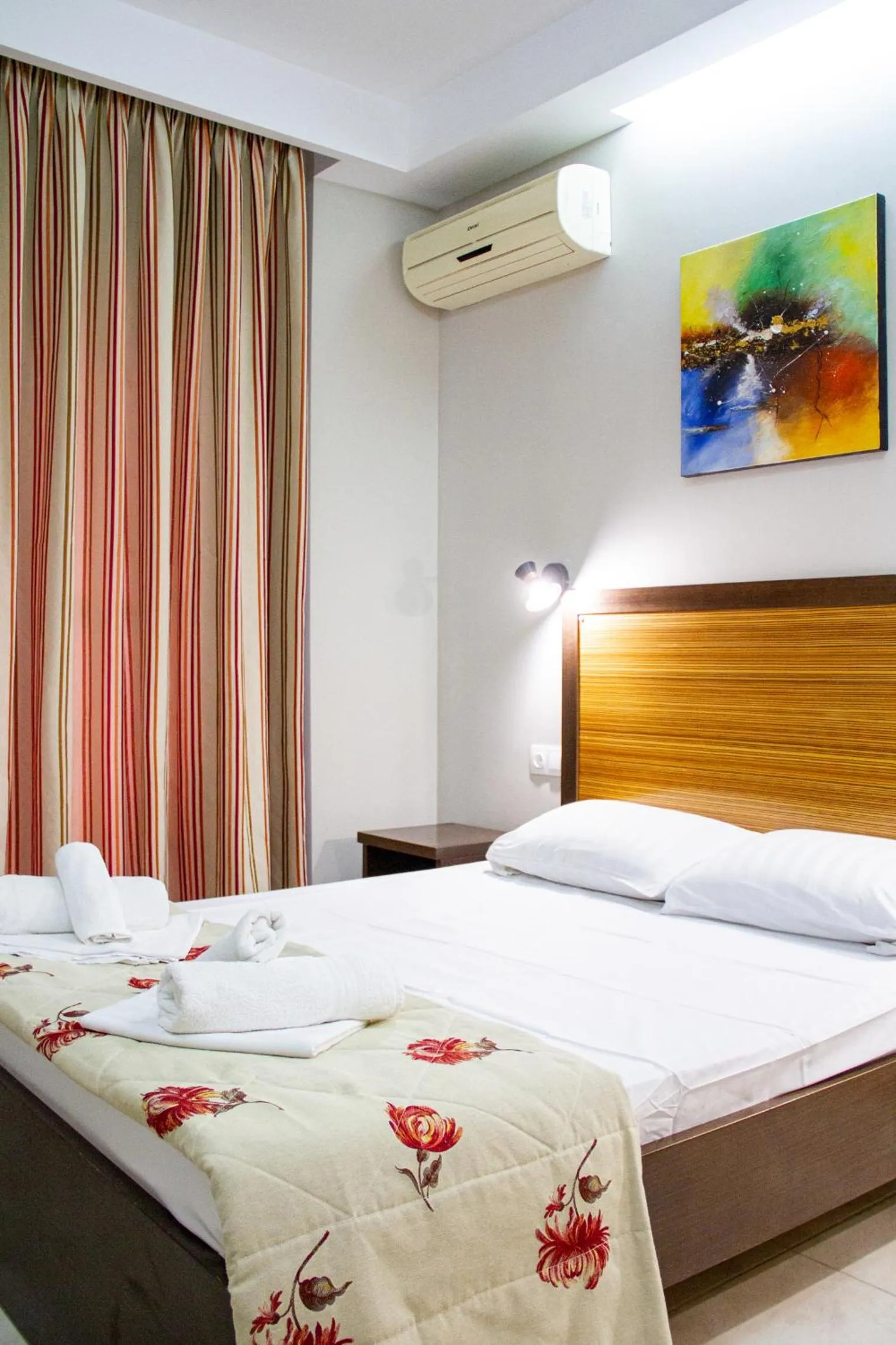 Bed in Hotel Rodon