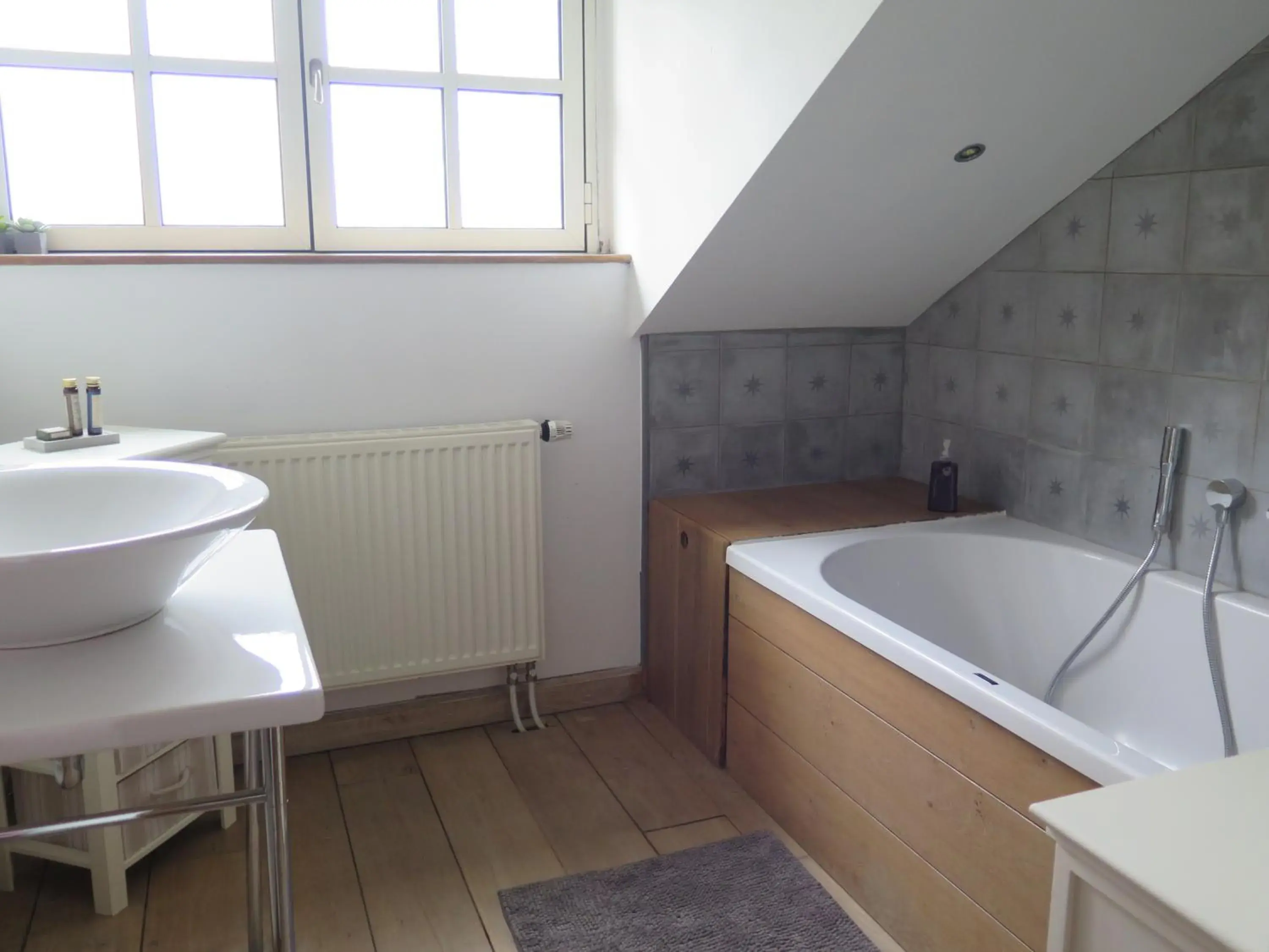 Double Room in B&B La Buissonniere Double Room in B&B La Buissonniere