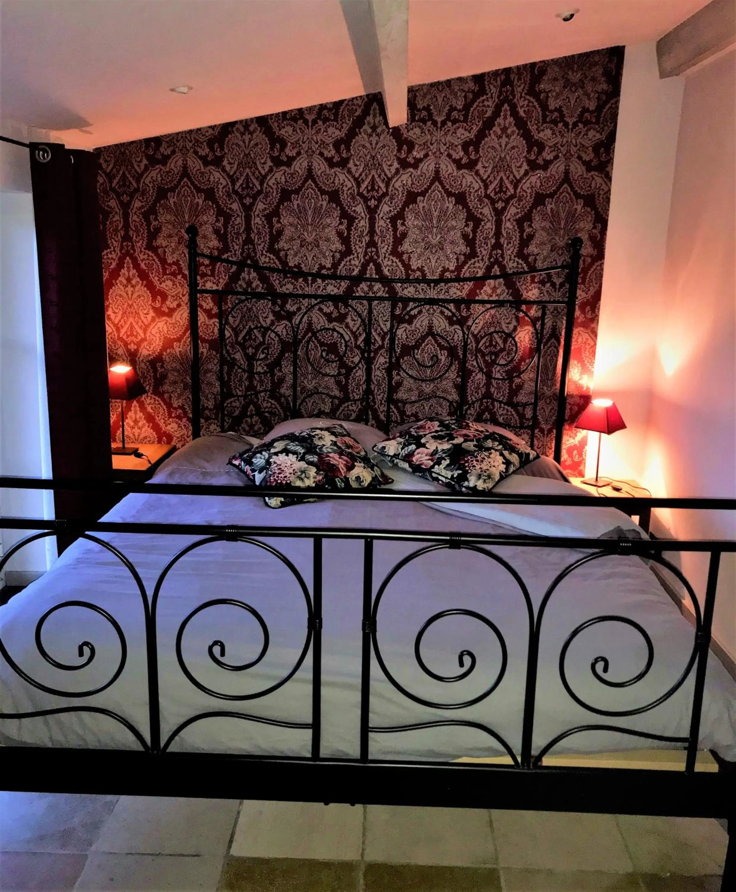 Bedroom, Bed in B&B La Buissonniere