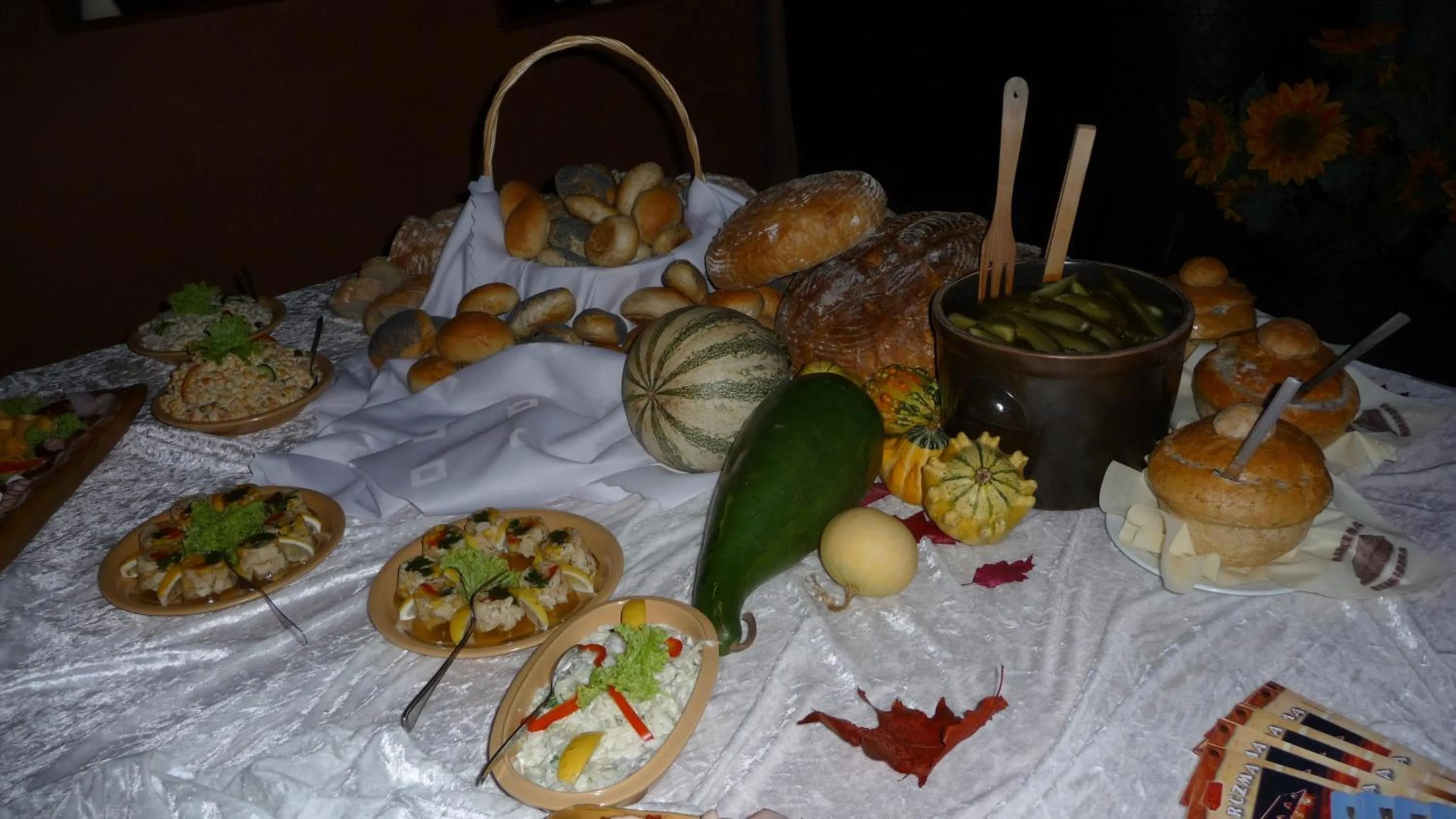 Restaurant/places to eat in Pensjonat Beskidzki