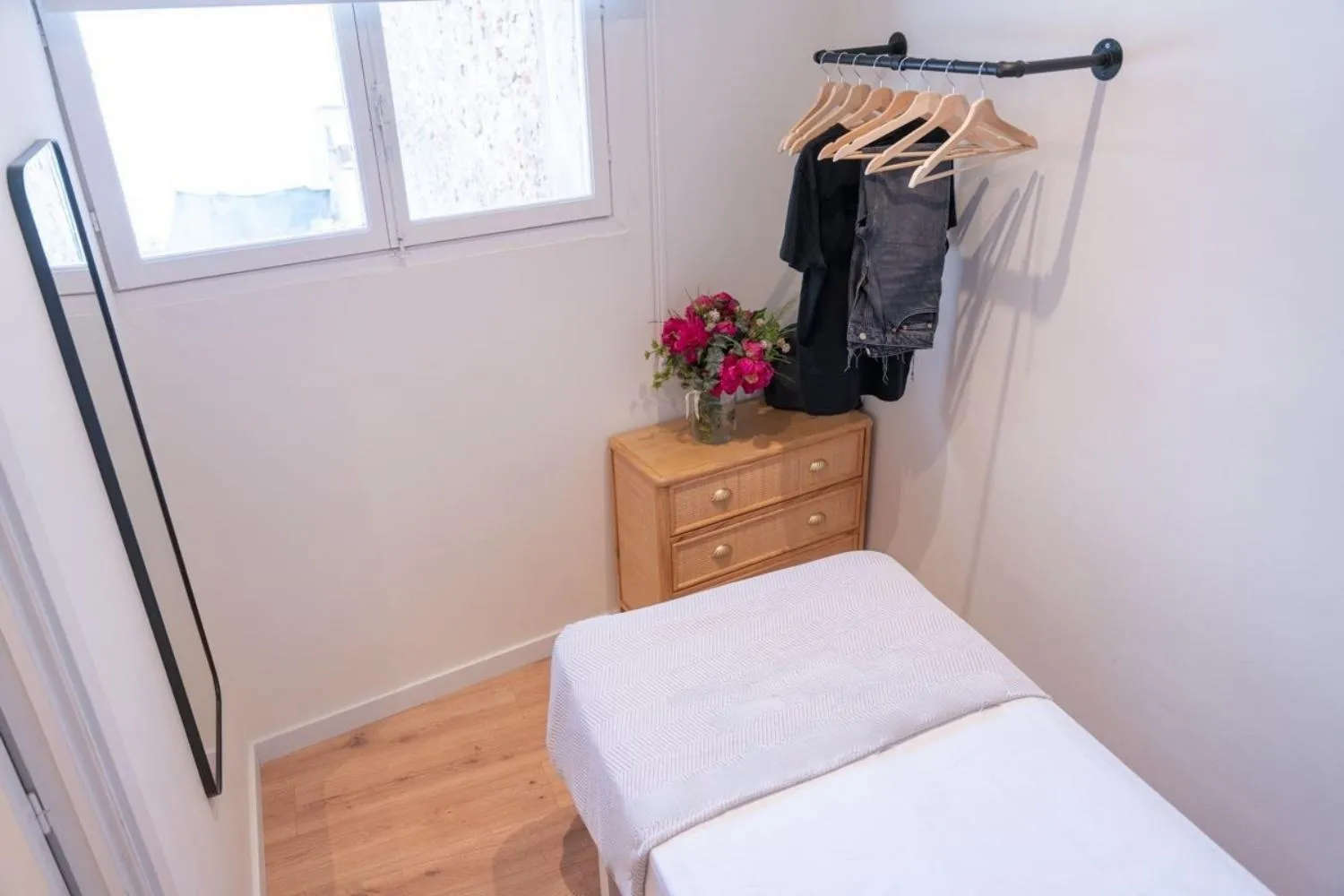 Bedroom in Rambla de Mar Apartments