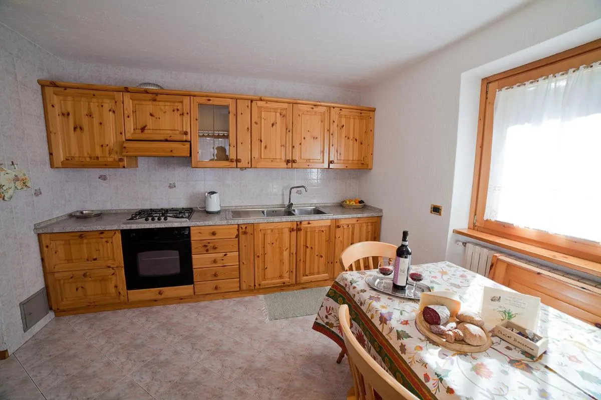 Kitchen or kitchenette in Chalet Bucaneve