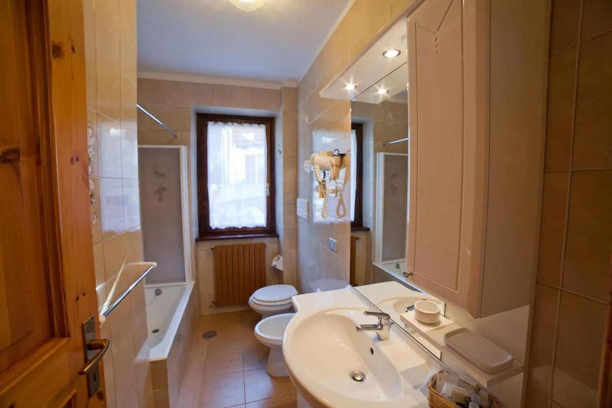 Toilet in Chalet Bucaneve