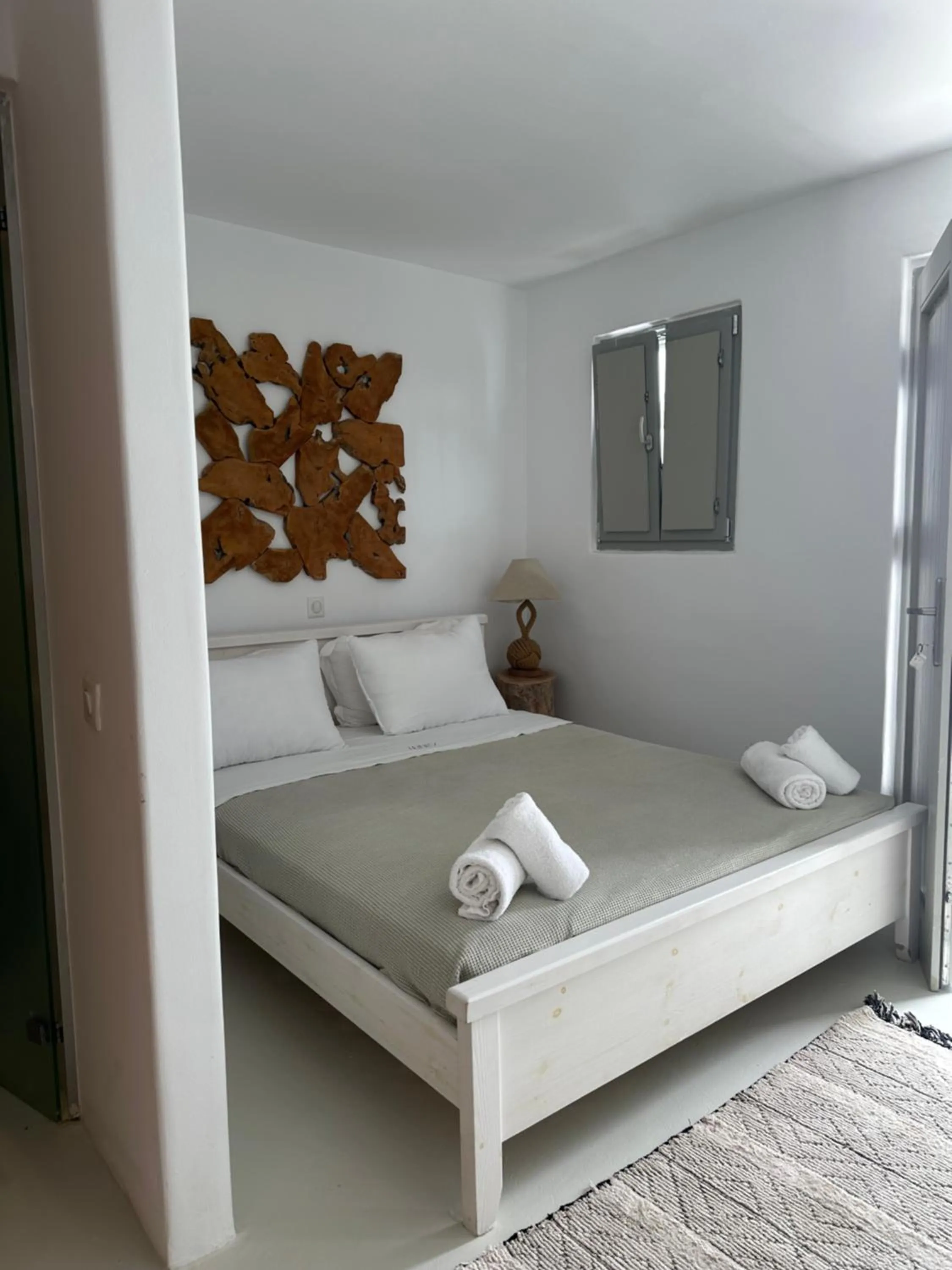 Bed in Trinity Mykonos - Beachfront Villa