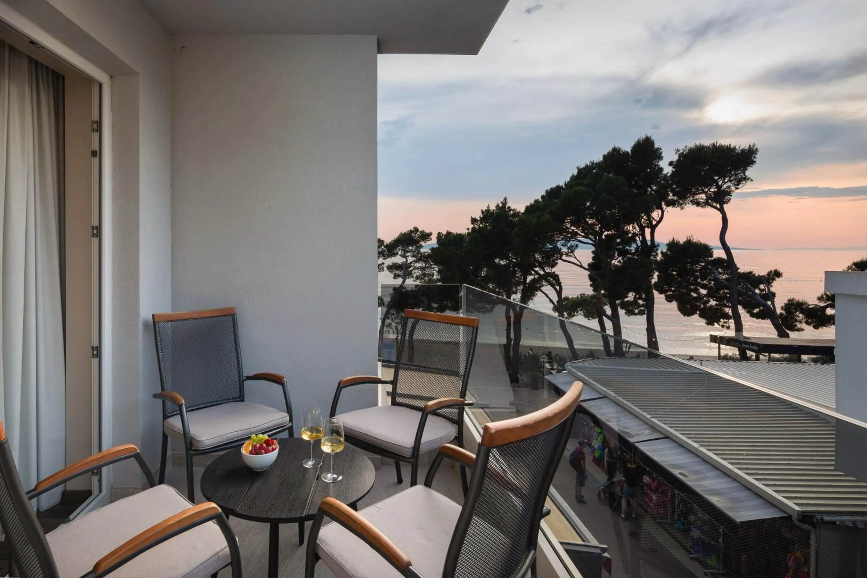 View (from property/room) in Hotel Central Beach 9