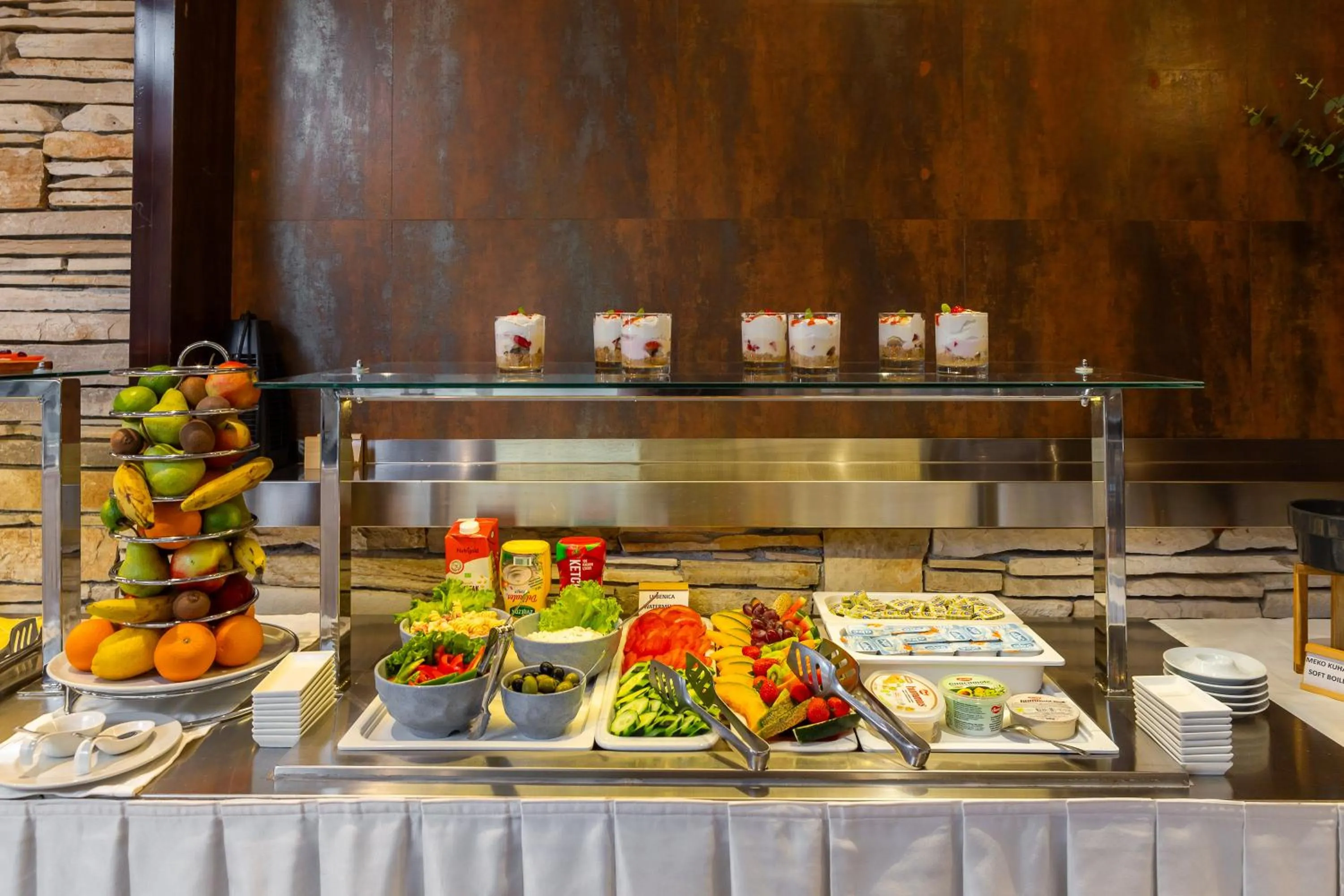 Food and drinks in Hotel Central Beach 9