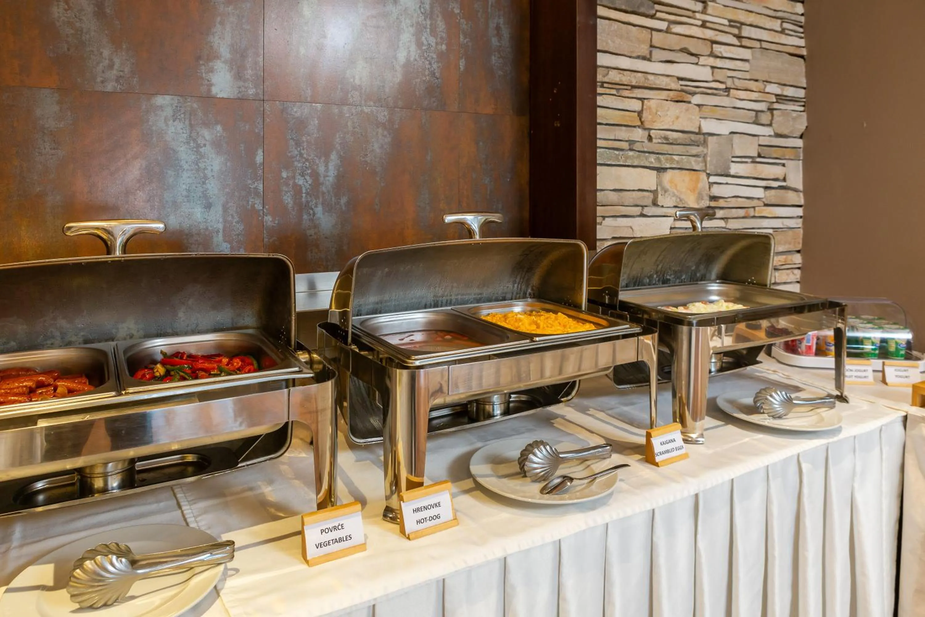 Food and drinks in Hotel Central Beach 9