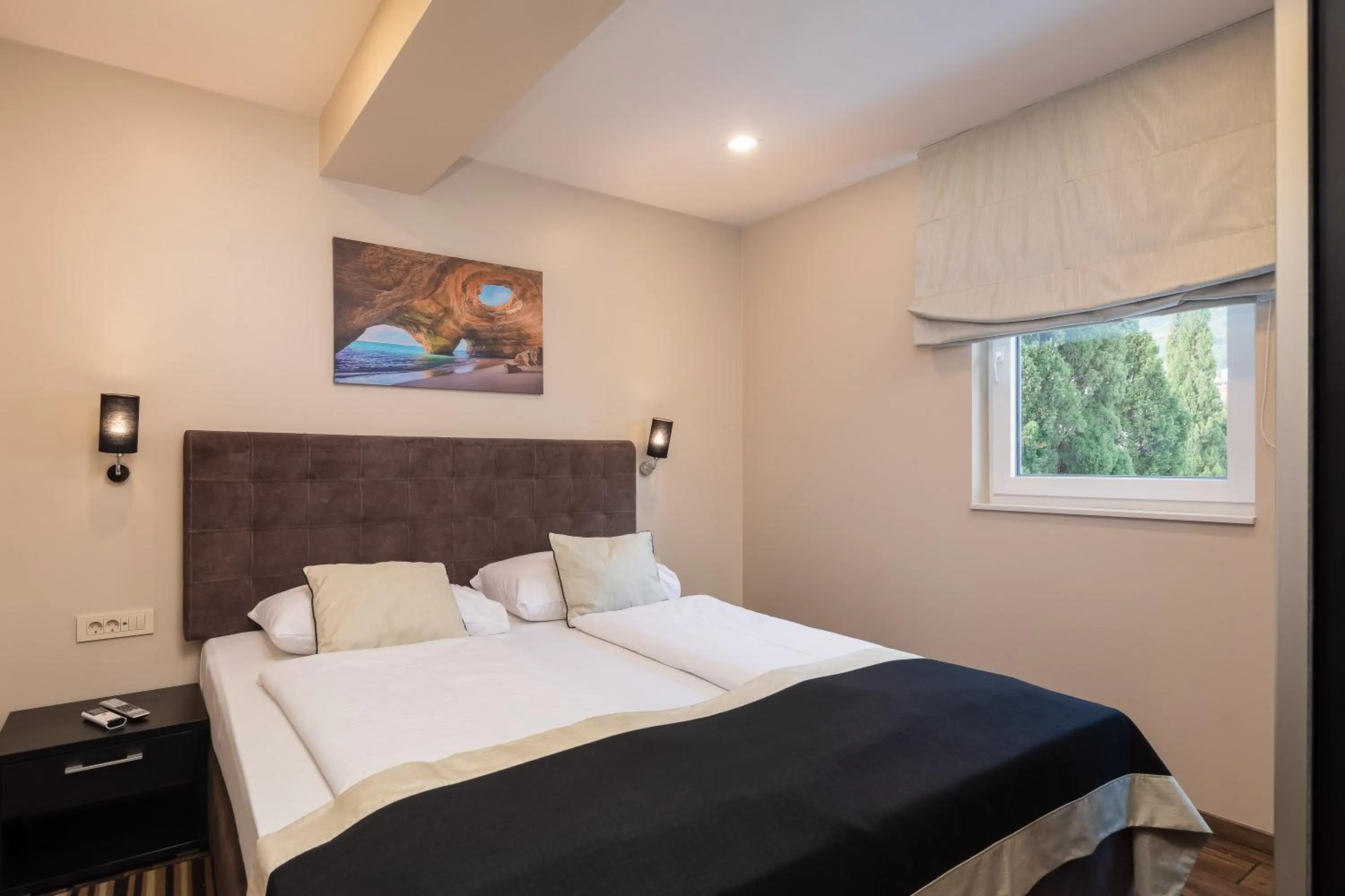 Bedroom, Bed in Hotel Central Beach 9