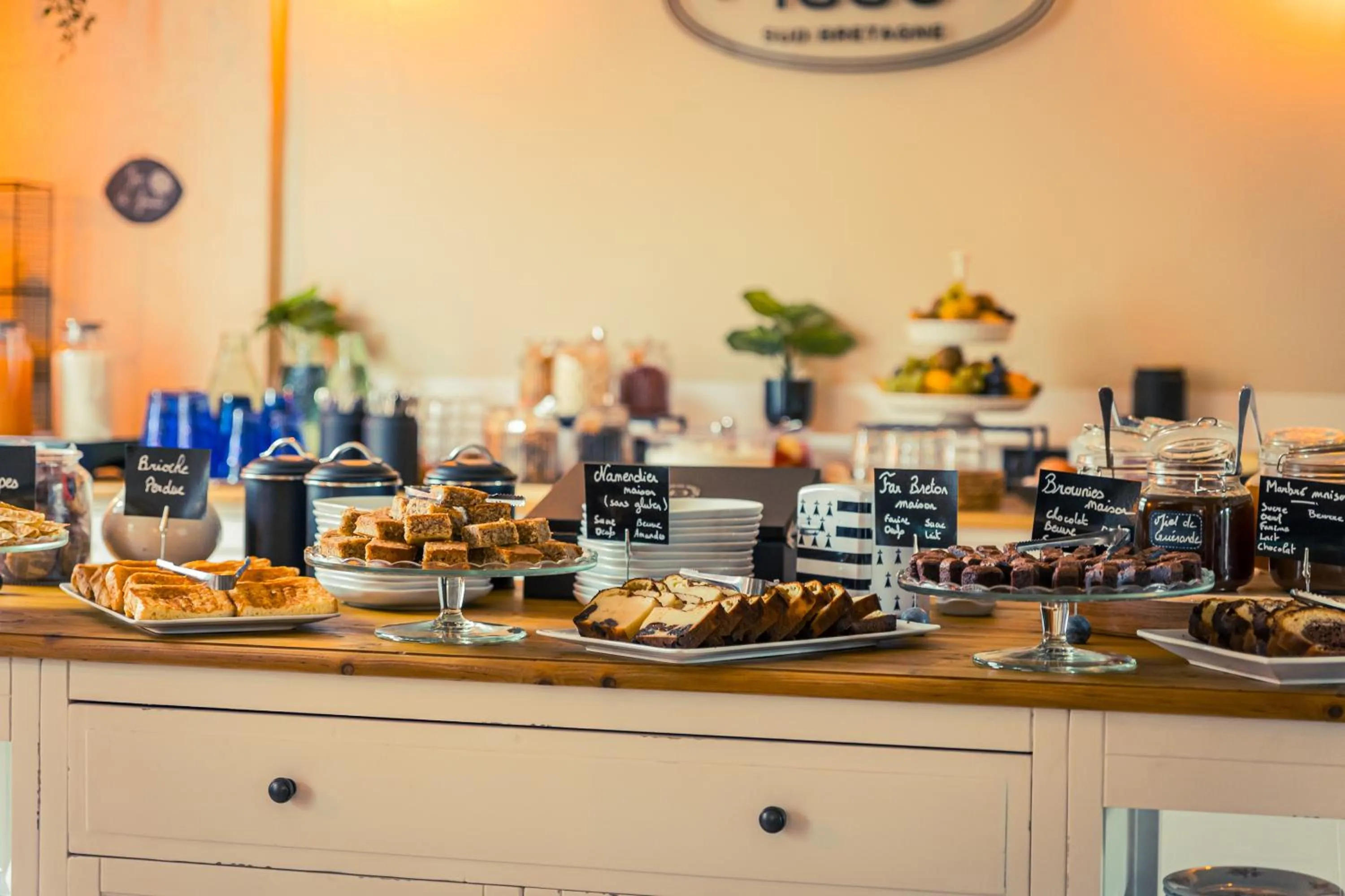 Food and drinks in Hotel de Charme Le Sud Bretagne