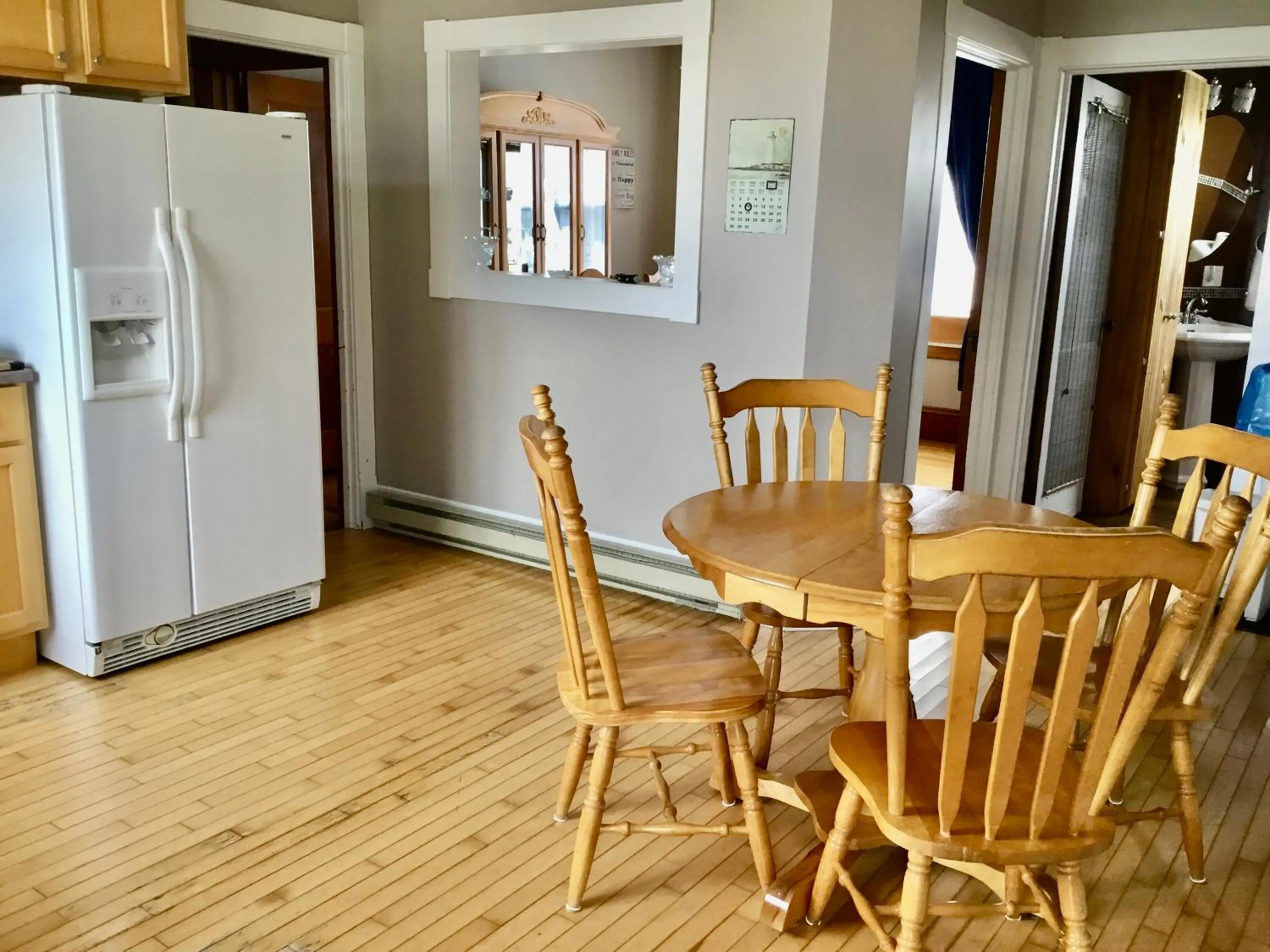 Kitchen or kitchenette in The Coastal Country House in New Brunswick