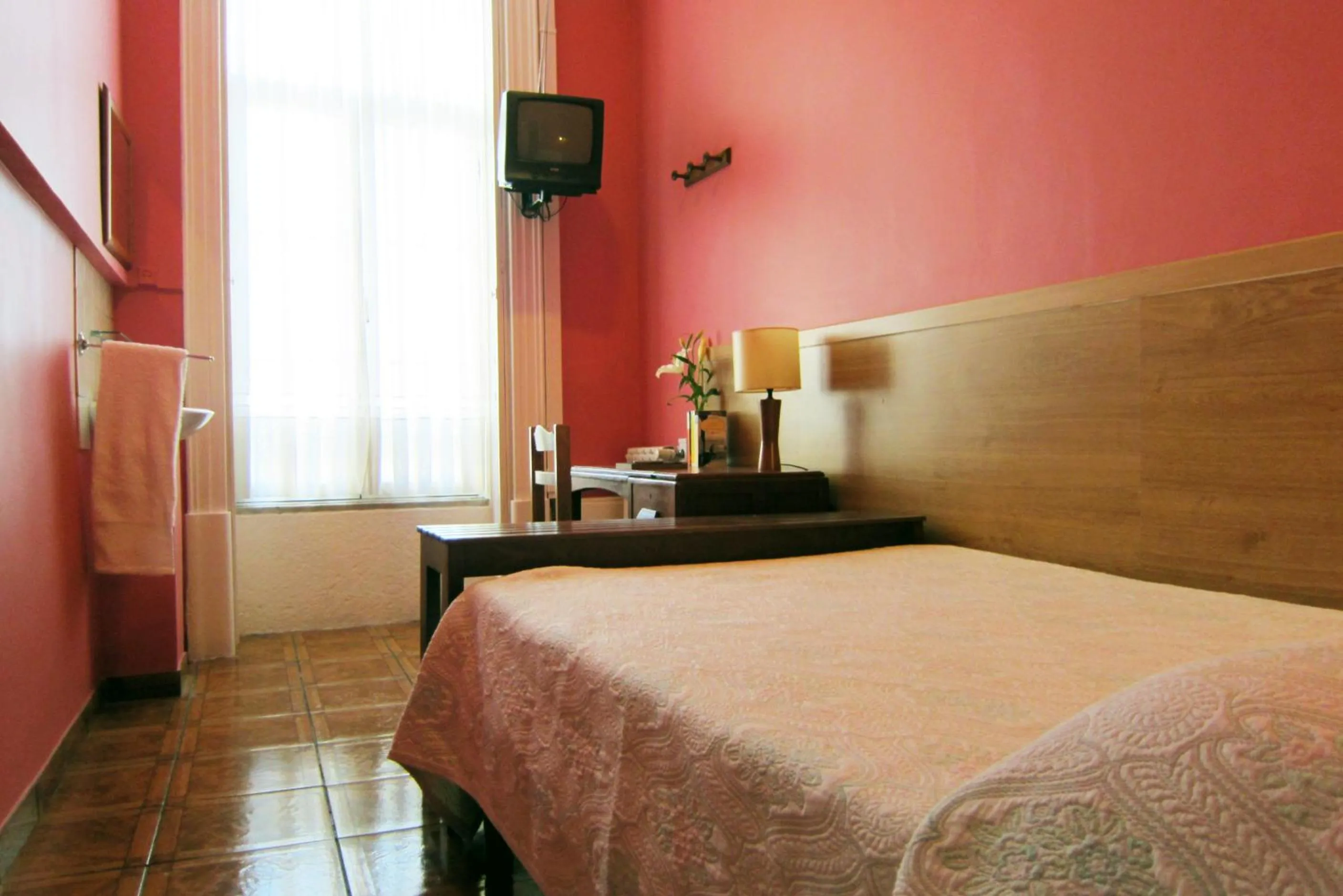 Bed in Duas Nações Guest House