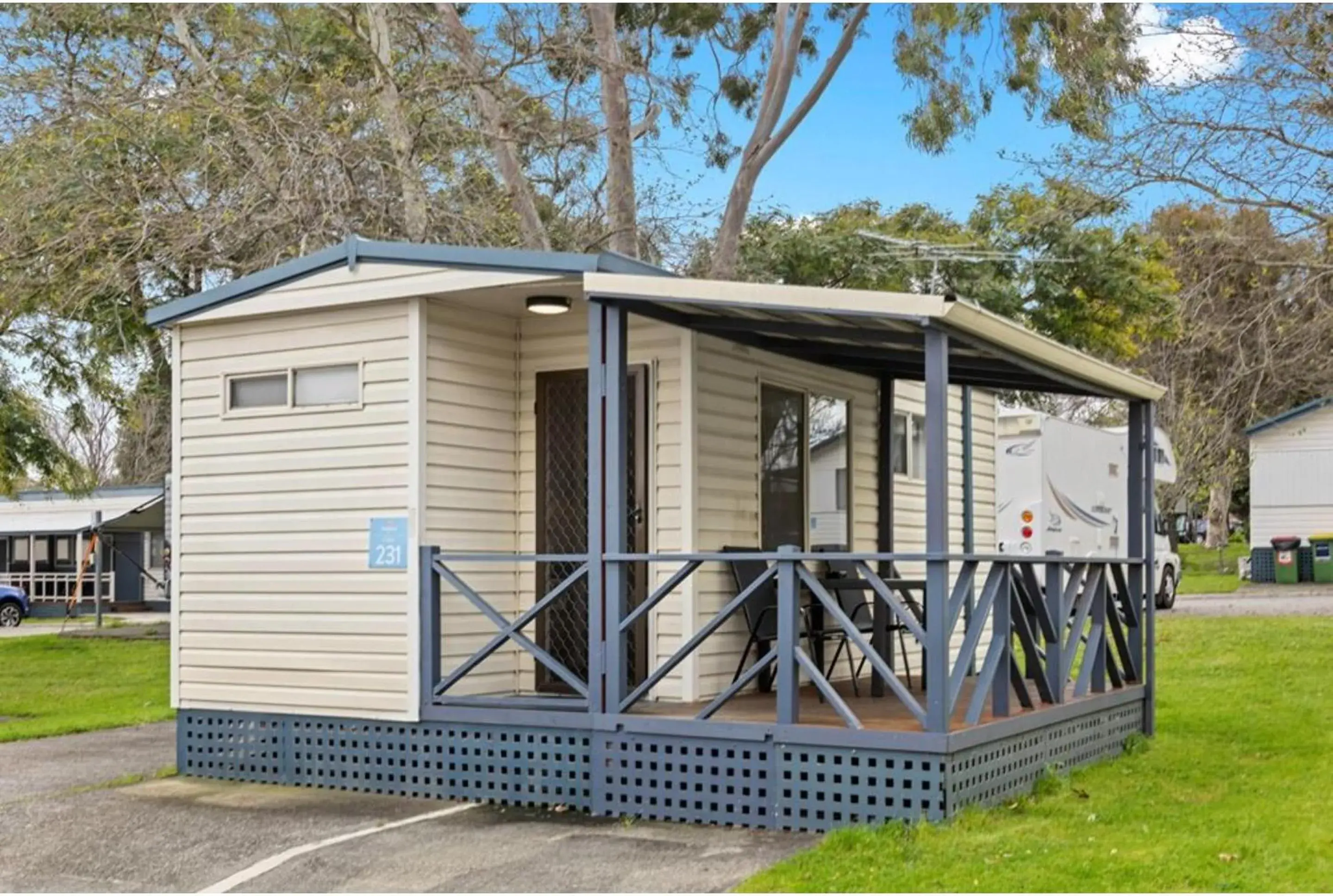 Day in Discovery Parks - Swan Valley Day in Discovery Parks - Swan Valley