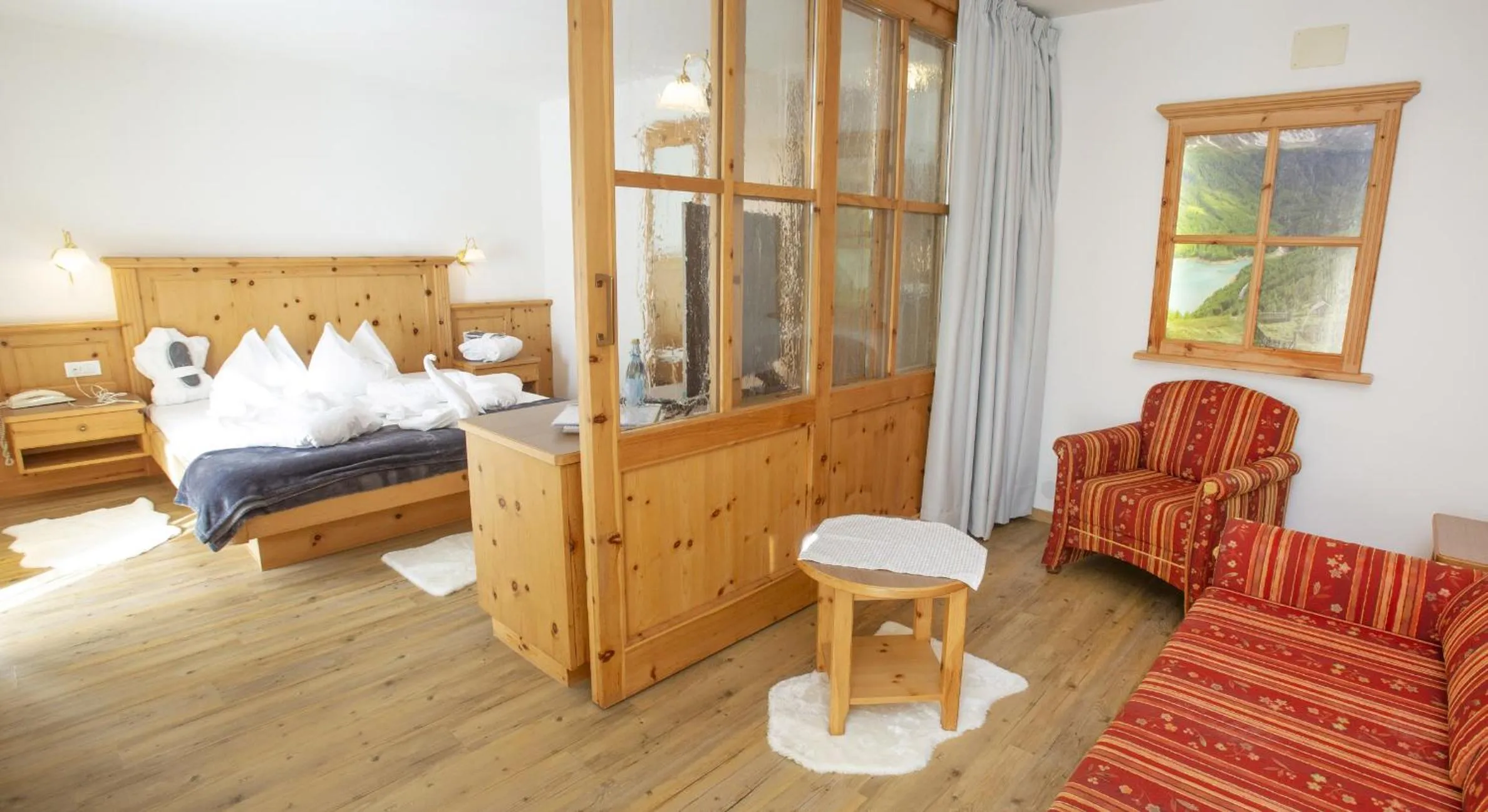 Photo of the whole room, Bed in Hotel Vernagt