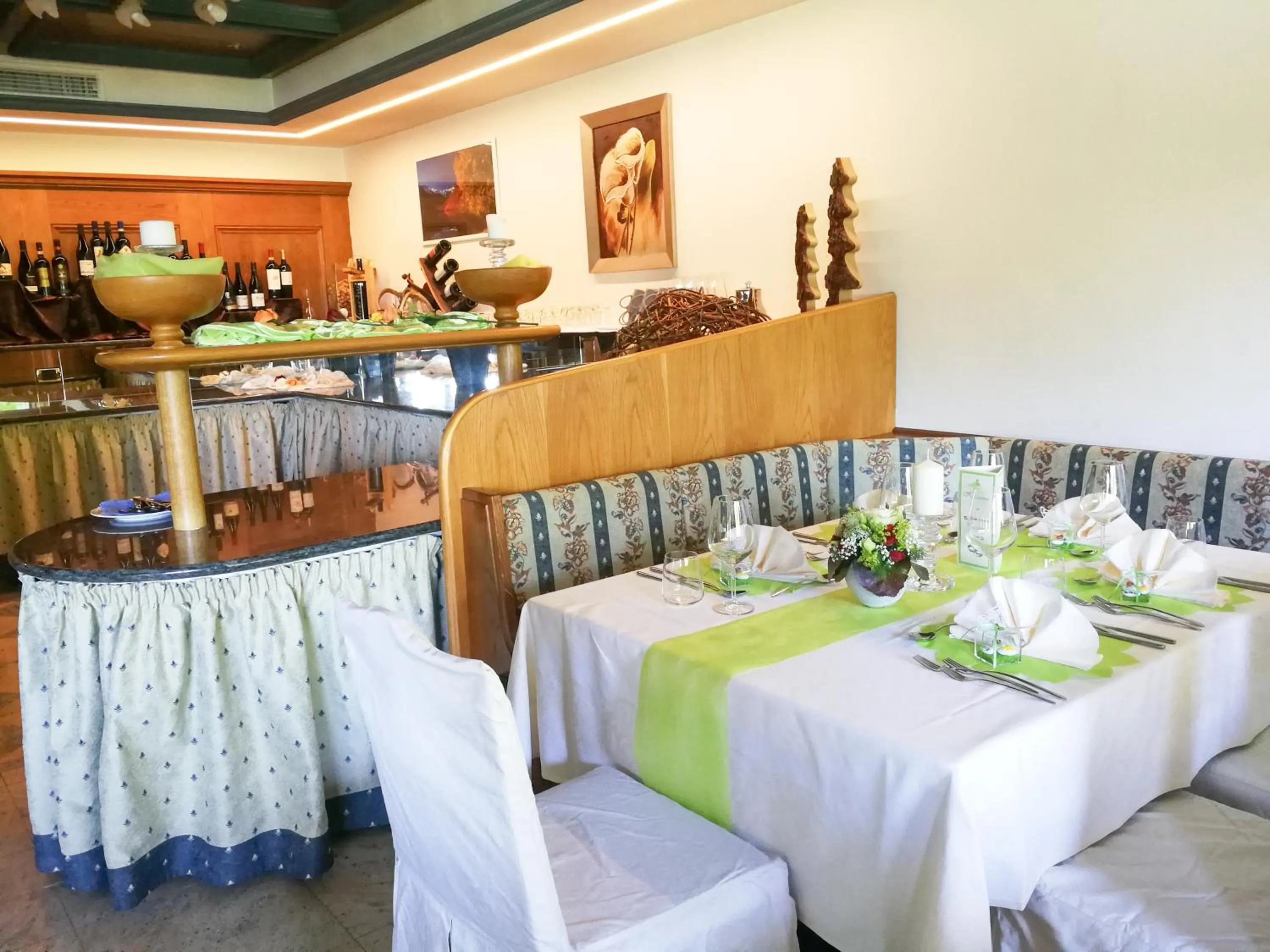 Restaurant/places to eat in Hotel Vernagt