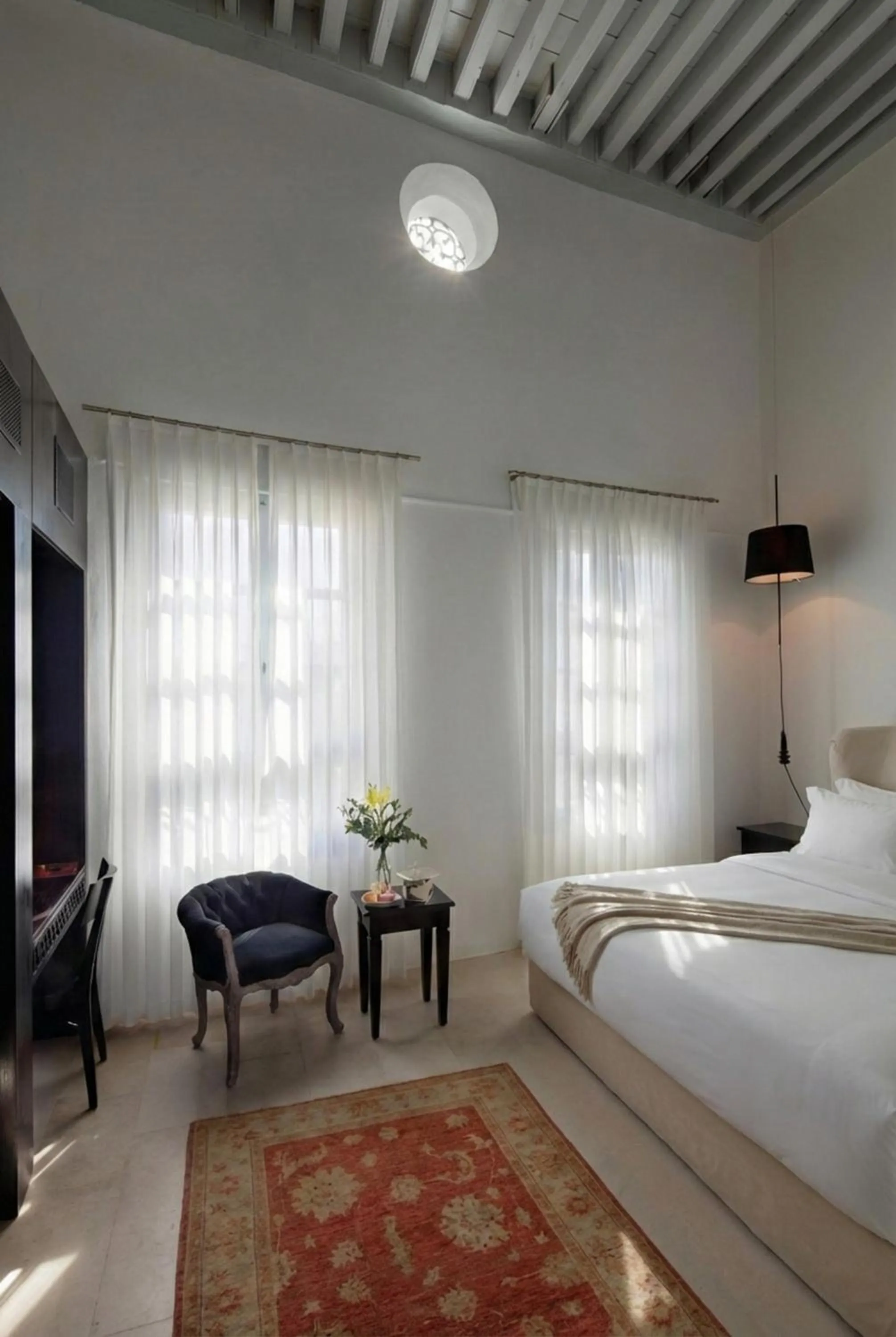 Bed in The Efendi Hotel Akko