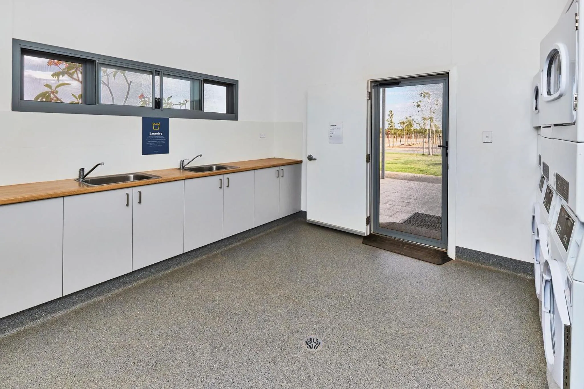 Area and facilities in RAC Exmouth Cape Holiday Park