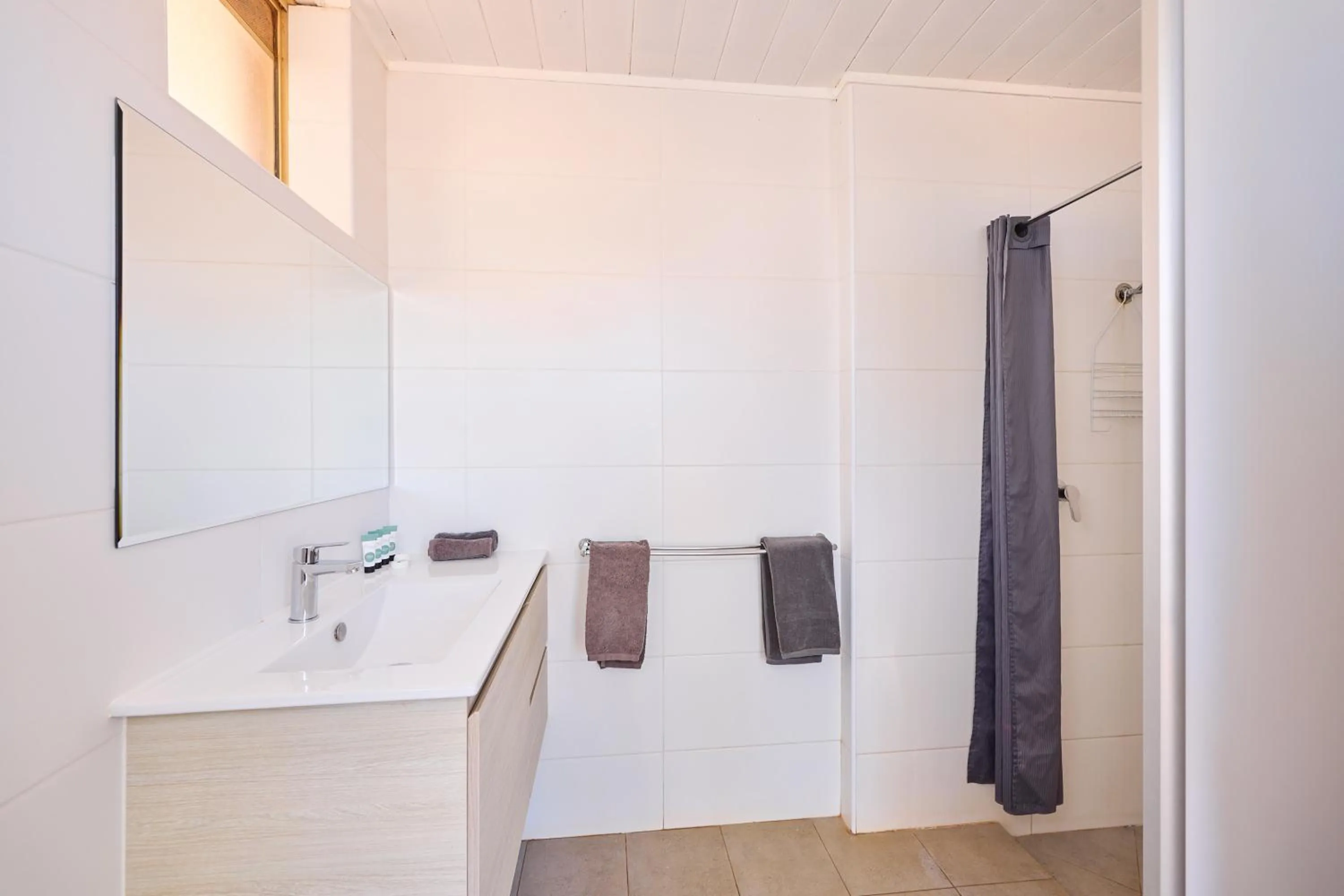 Bathroom in RAC Exmouth Cape Holiday Park