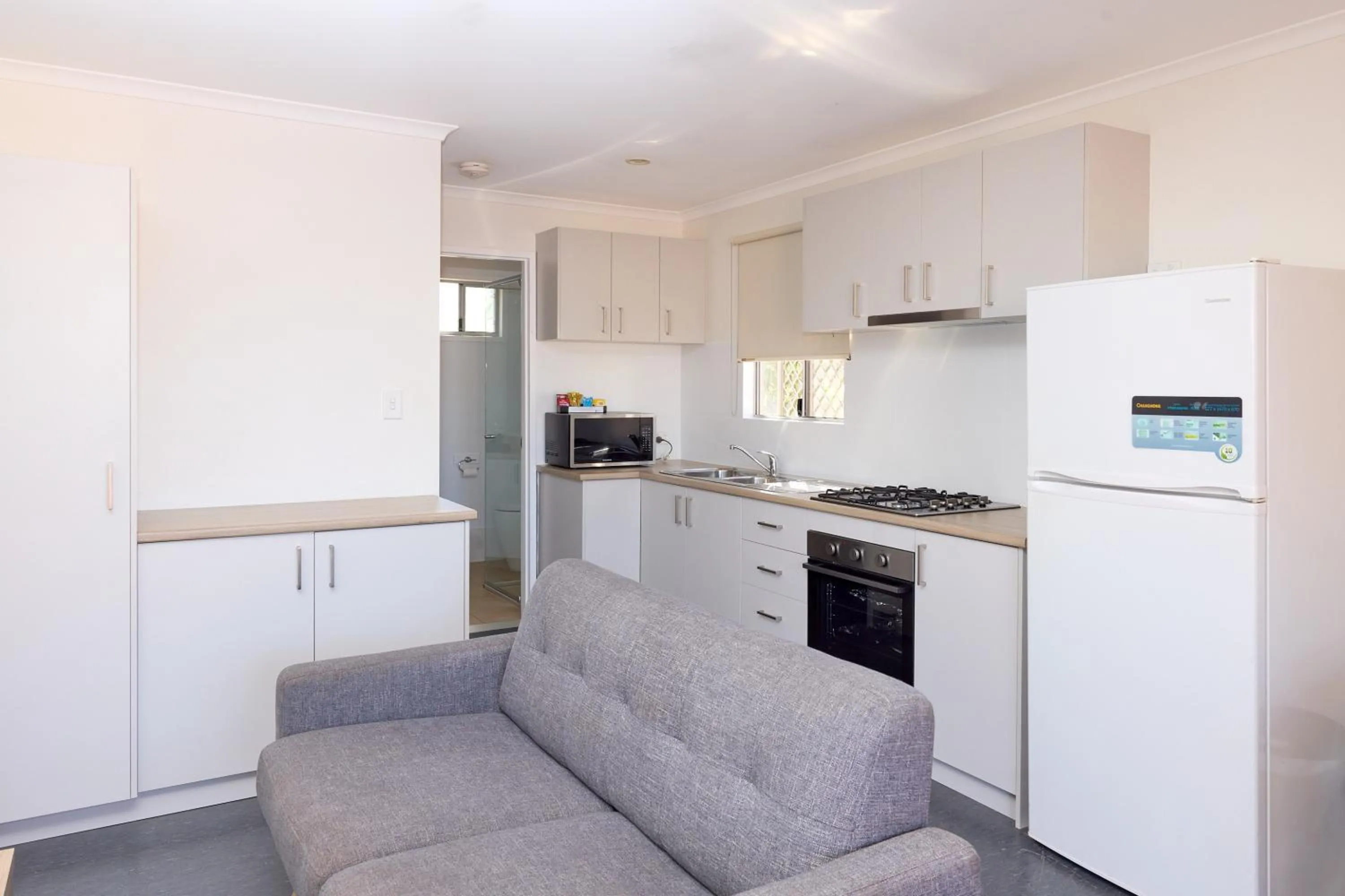 Kitchen or kitchenette in RAC Exmouth Cape Holiday Park