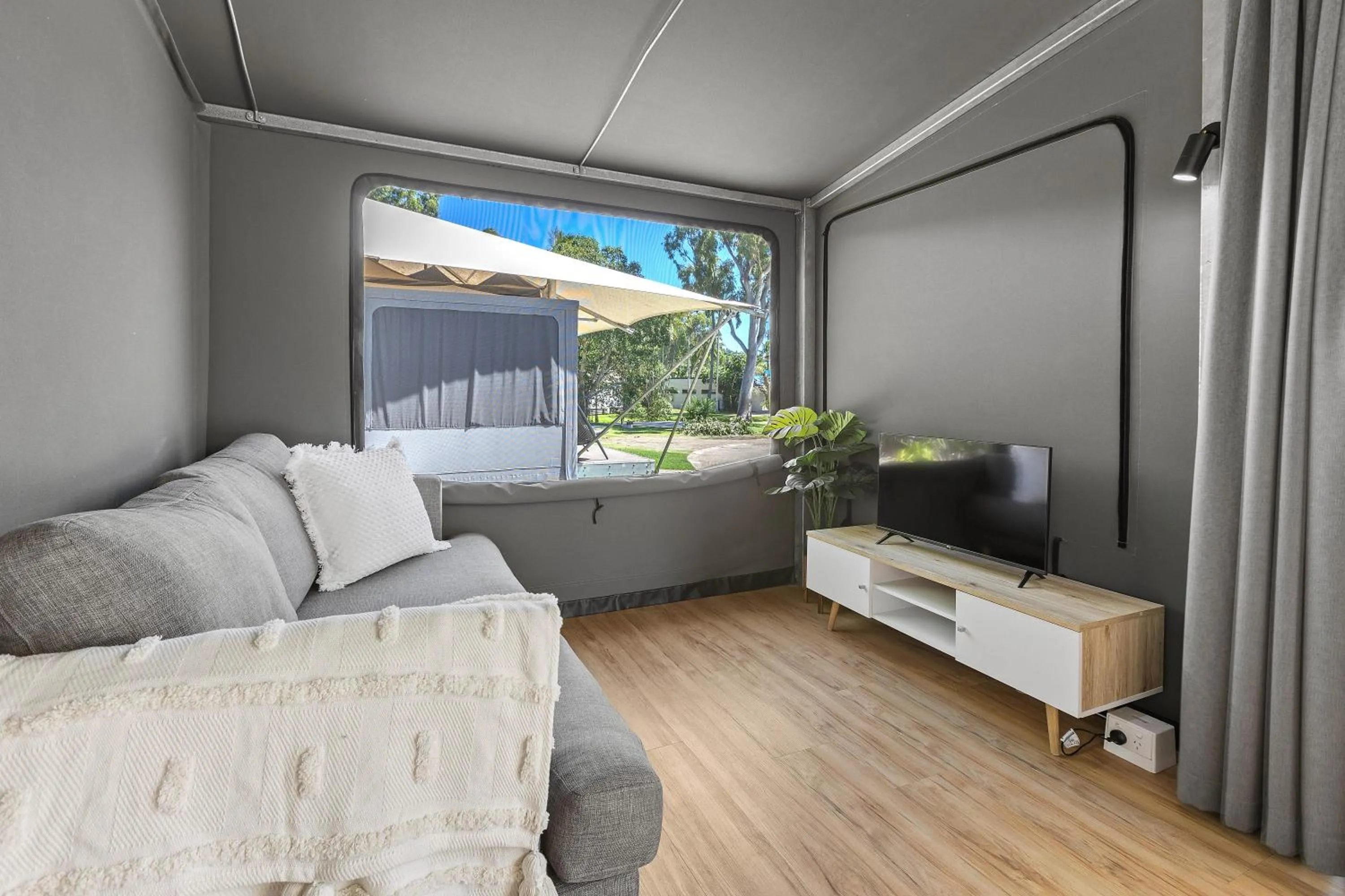 TV and multimedia in Tasman Holiday Parks - Airlie Beach