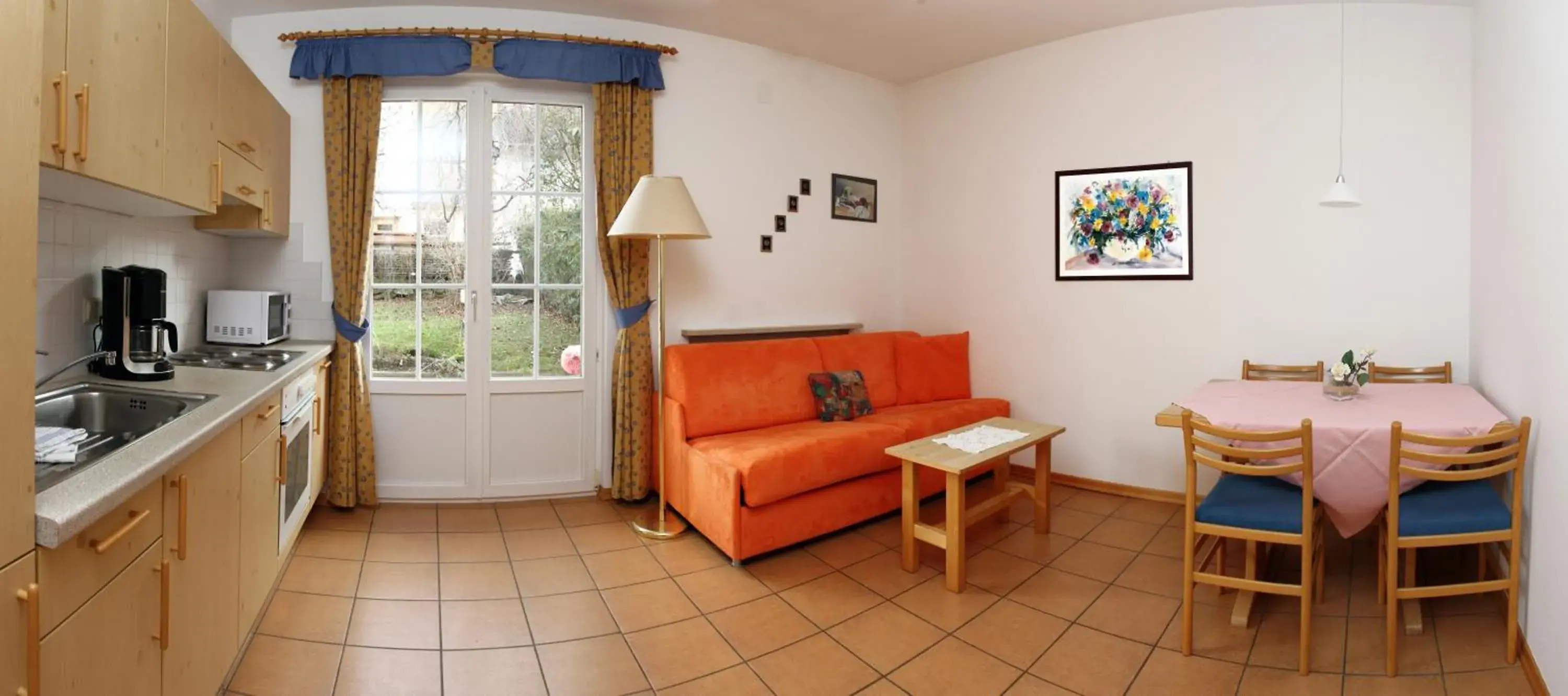 One-Bedroom Apartment with Terrace and Balcony with Valley View in Mühlrast One-Bedroom Apartment with Terrace and Balcony with Valley View in Mühlrast