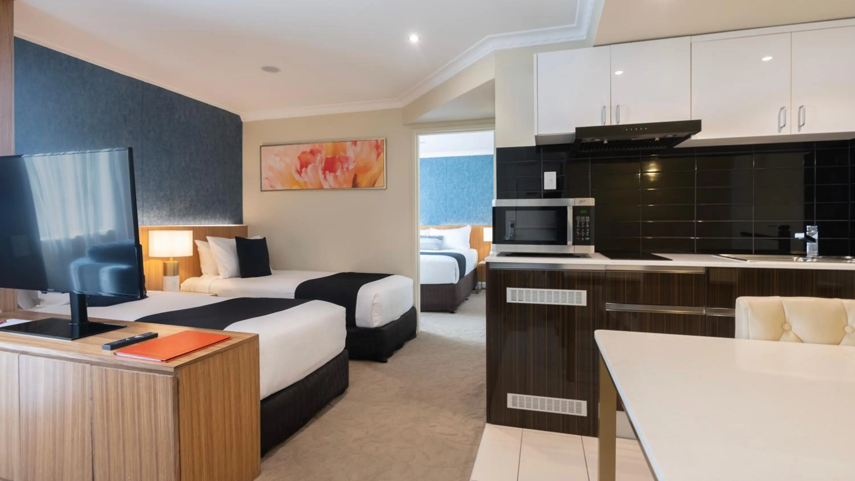 Bed in Hotel Diana Woolloongabba