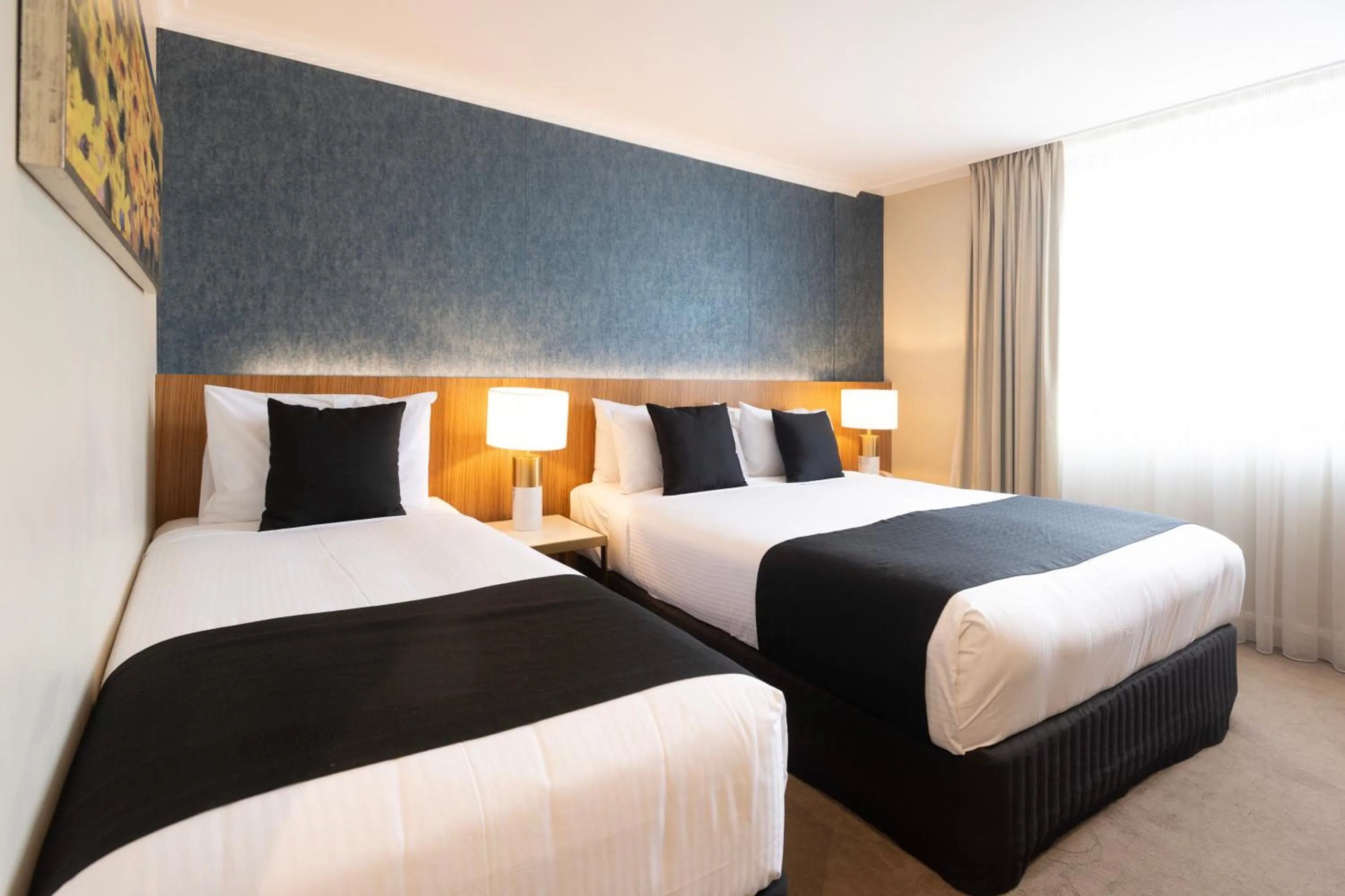 Bedroom, Bed in Hotel Diana Woolloongabba