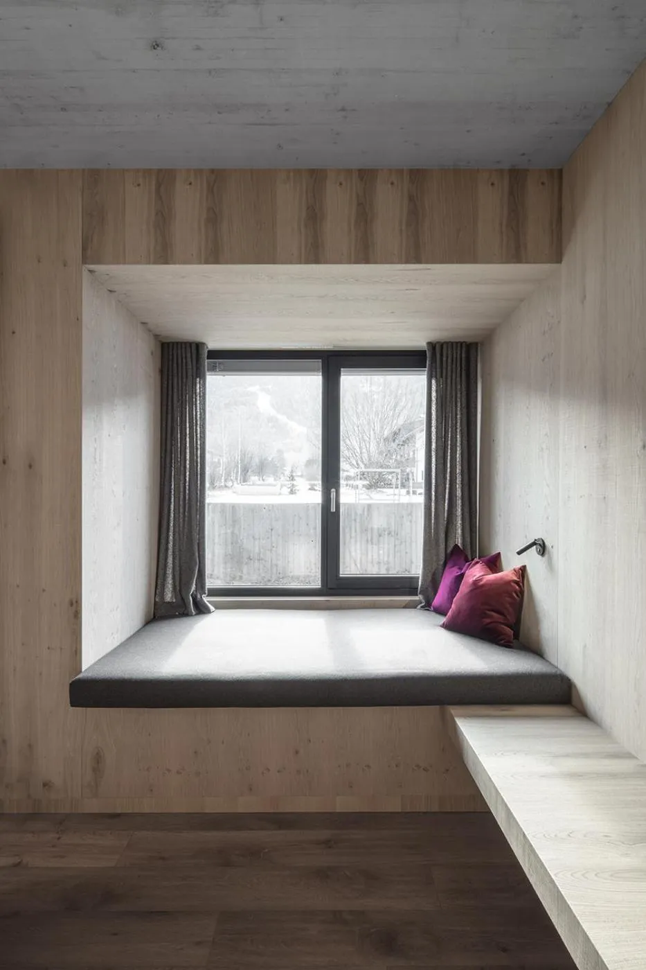 Living room, Bed in Hotel Krondlhof