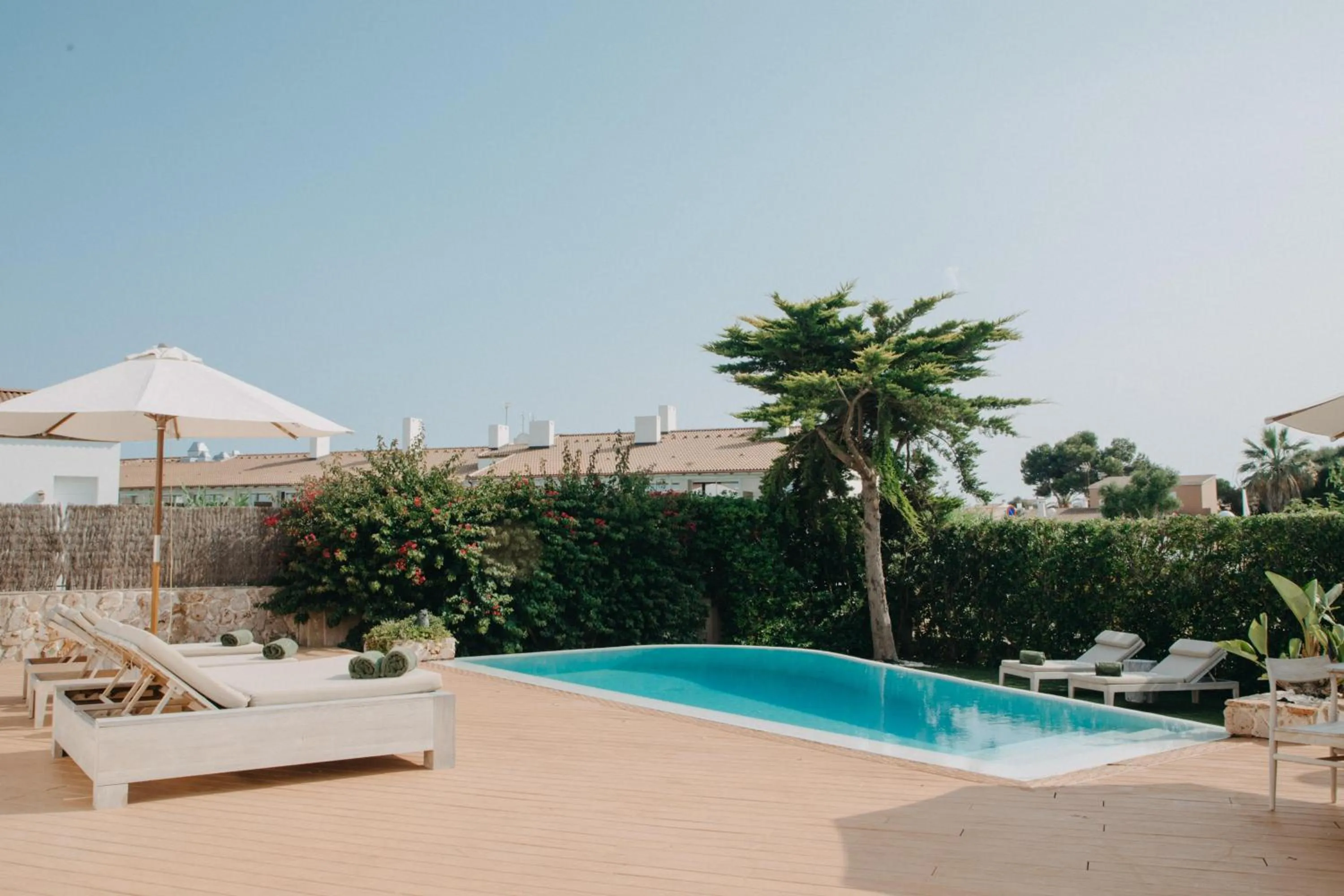 Photo of the whole room in Lago Resort Menorca - Villas & Bungalows del Lago