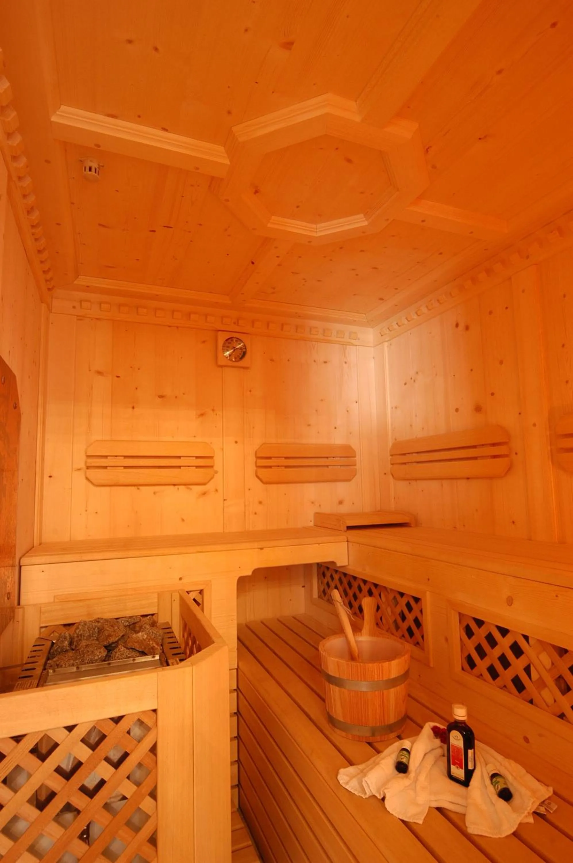 Spa and wellness centre/facilities in Garni Hotel and Apartments Wildbach