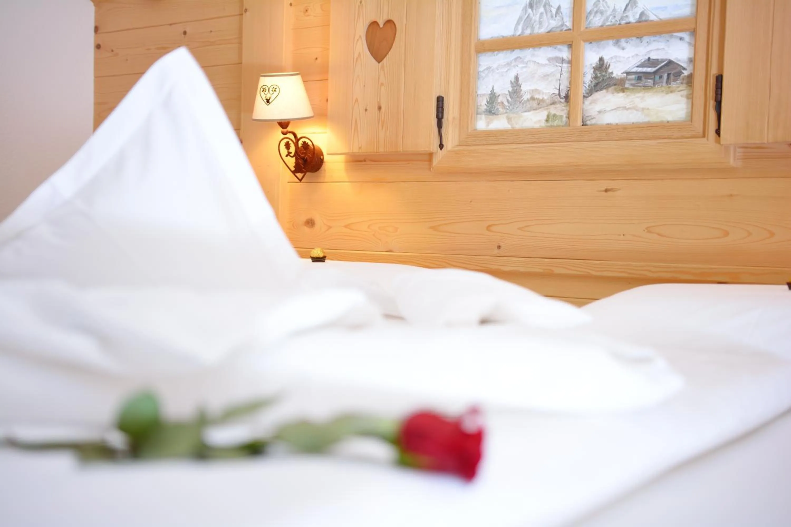 Bed in Garni Hotel and Apartments Wildbach