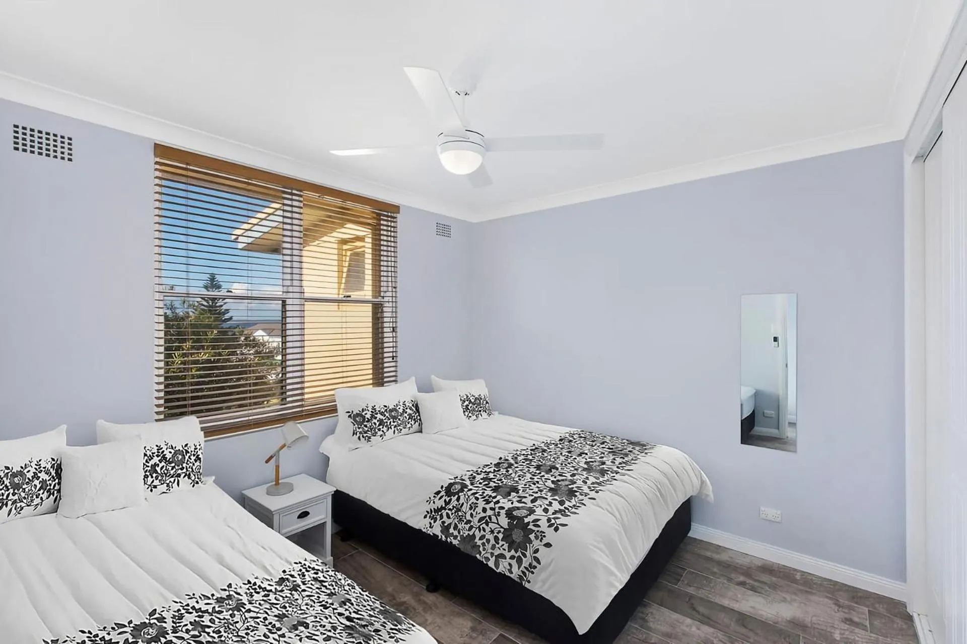 Golden Sands Apartment 10